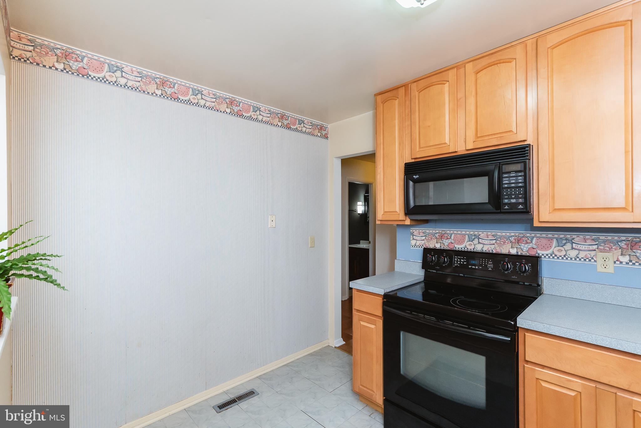 HICKORY HILLS - Residential