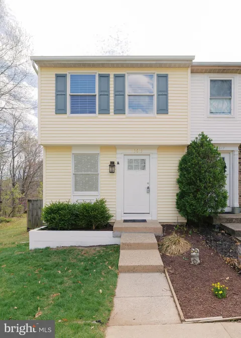 13615 Forest Pond Court, Centreville, VA MLS: VAFX2228538