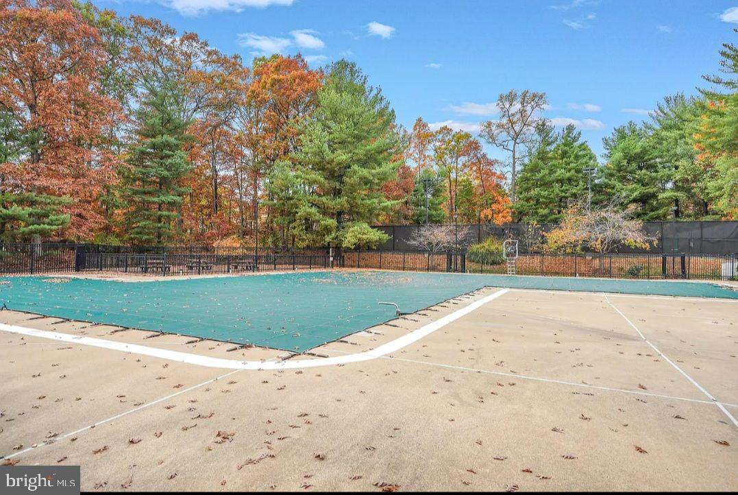 LITTLE ROCKY RUN - Residential