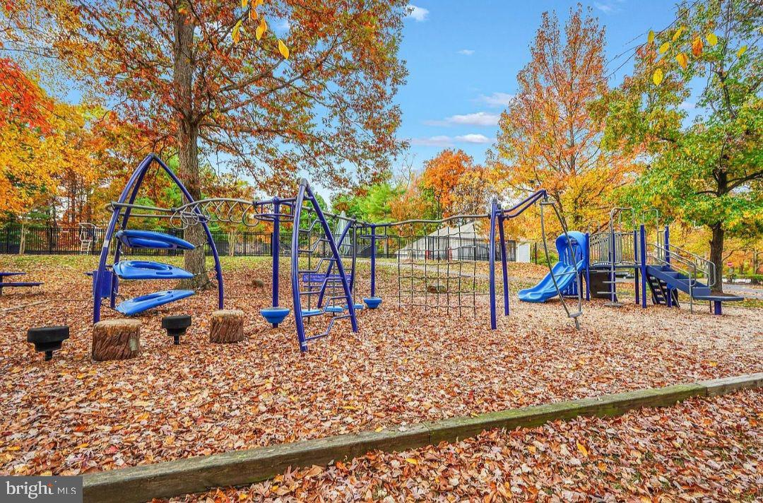 LITTLE ROCKY RUN - Residential