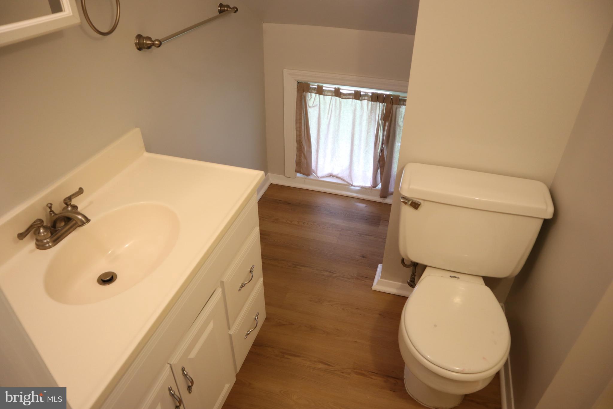 TWINBROOK - Residential Lease