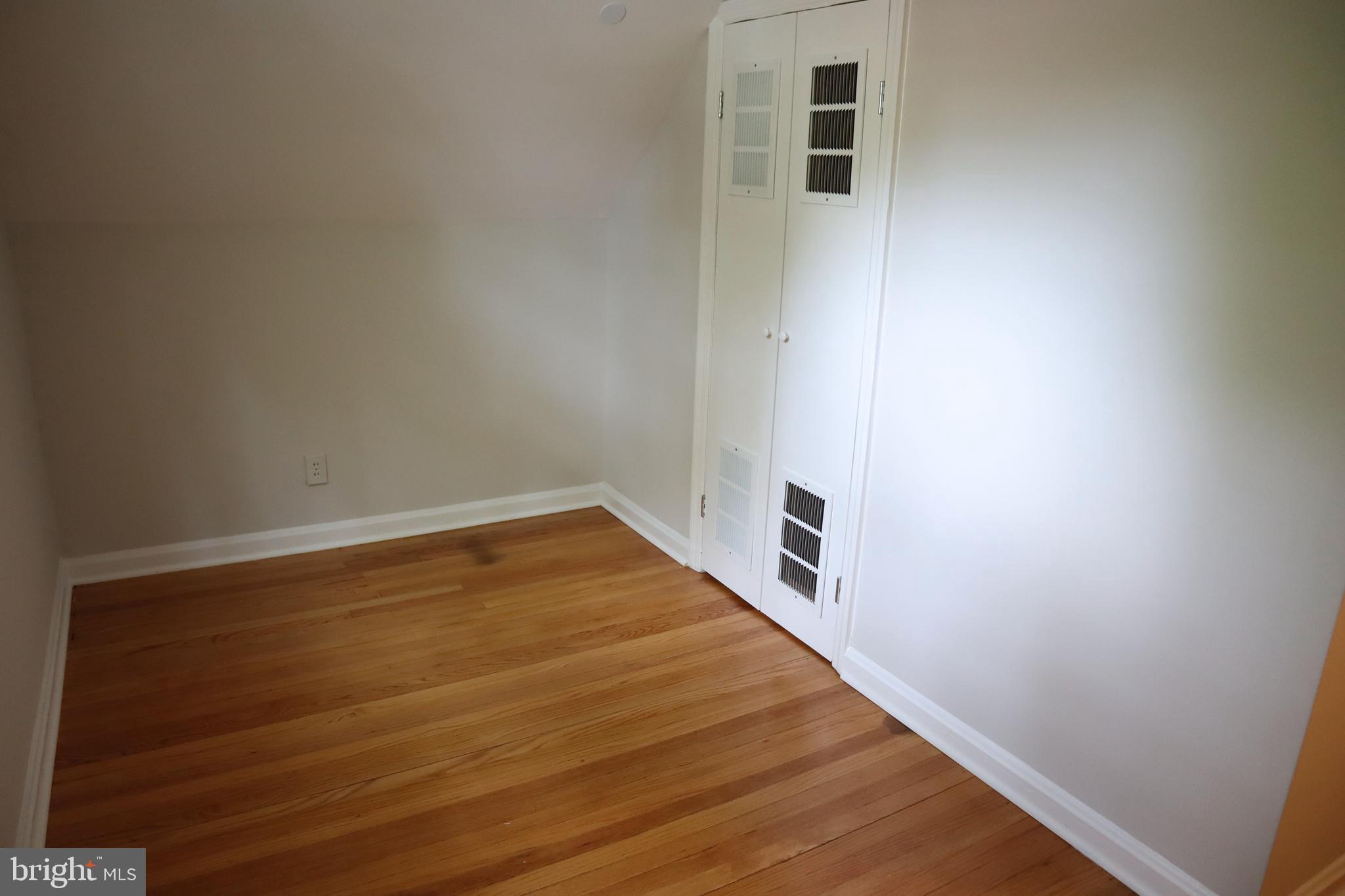 TWINBROOK - Residential Lease