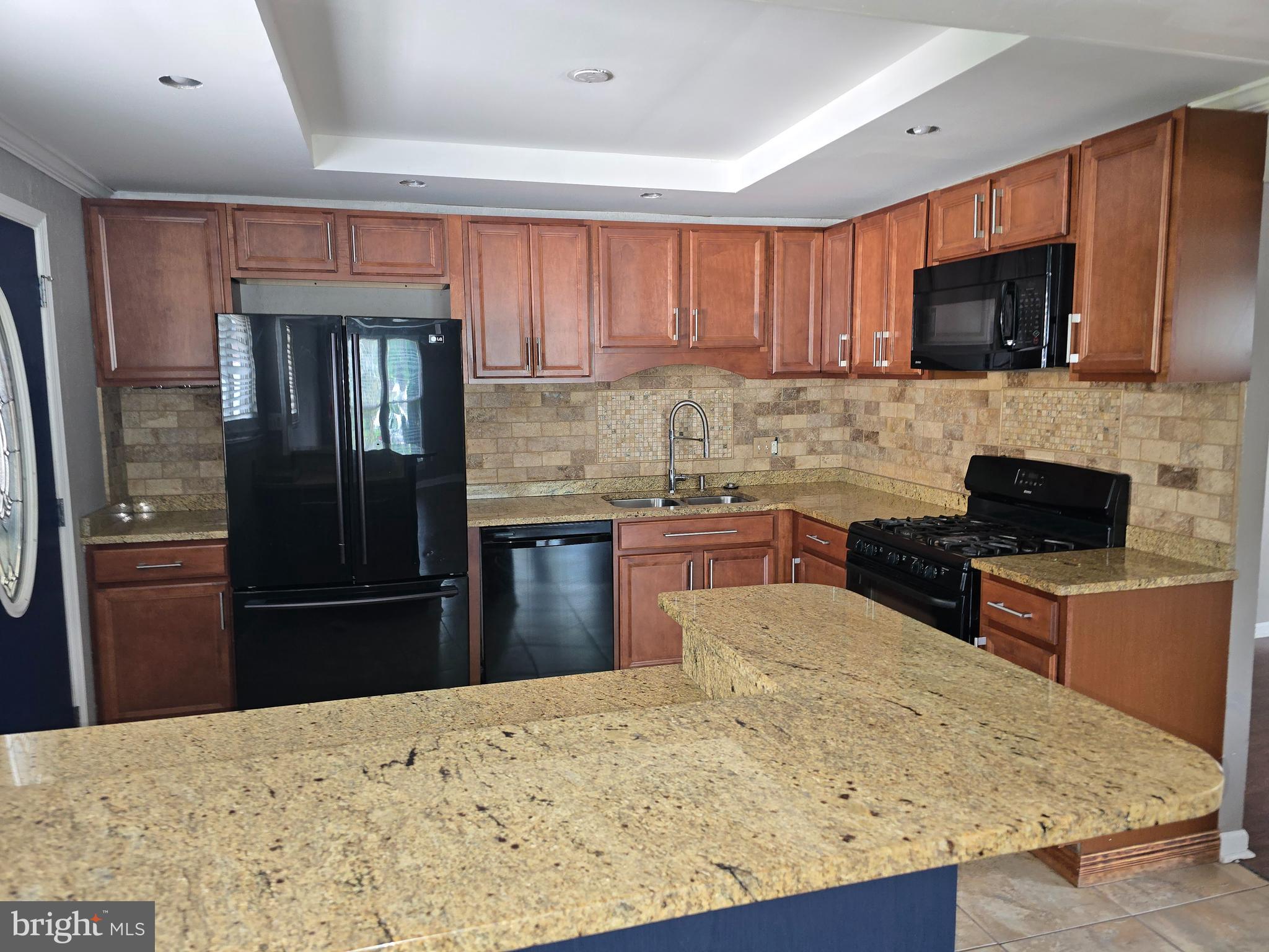 LAYDON PARK - Residential