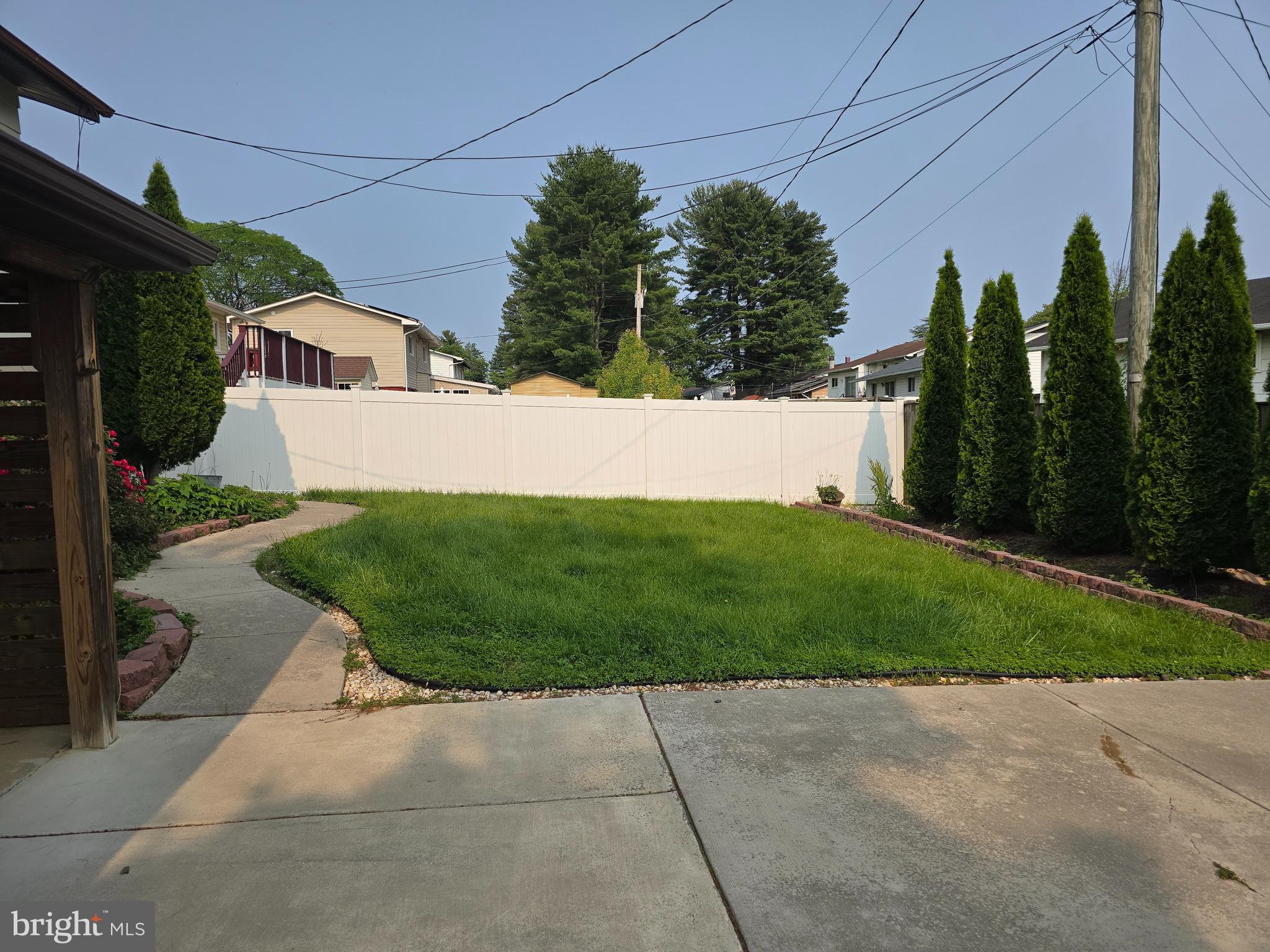 LAYDON PARK - Residential