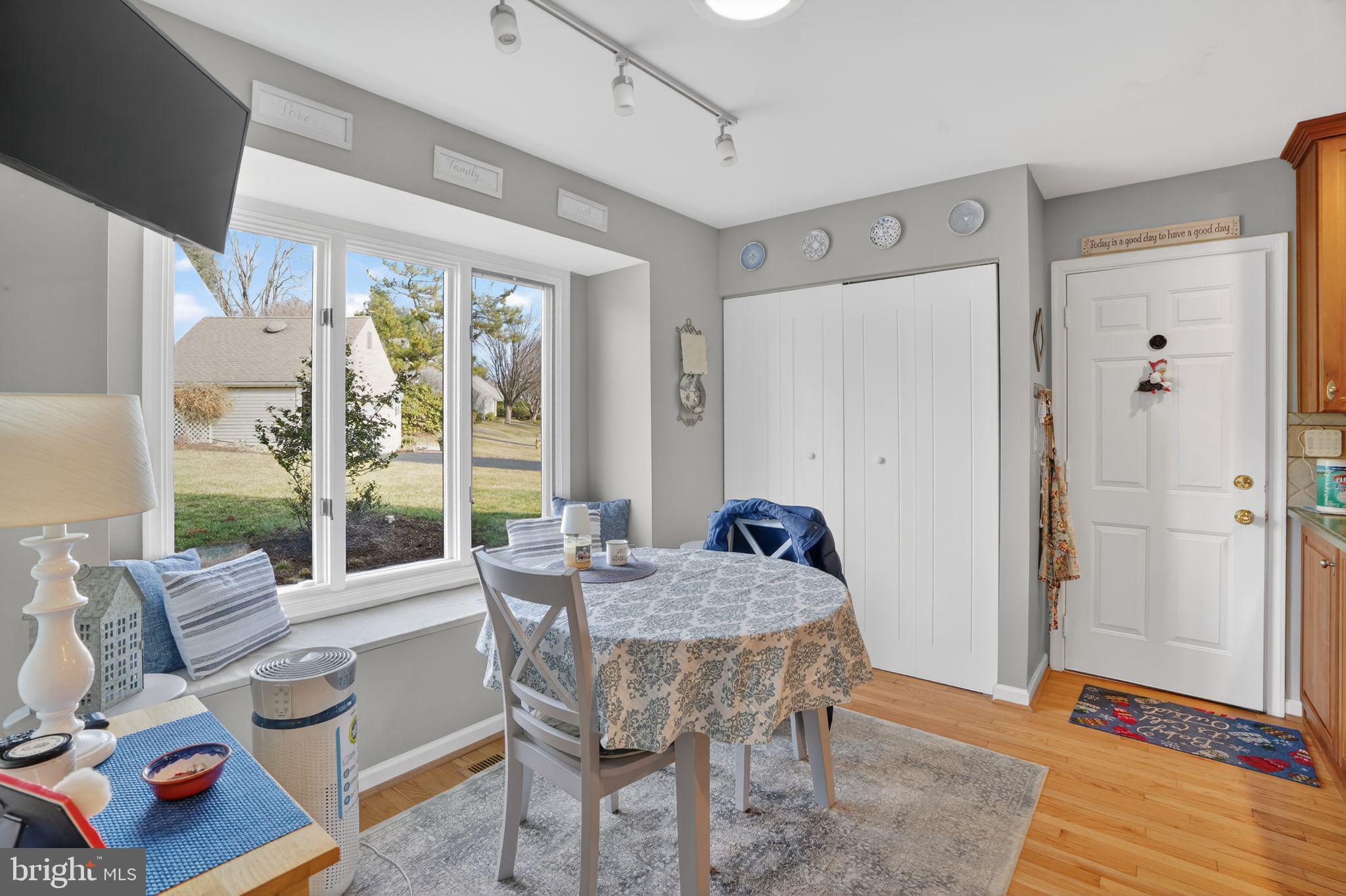 RADLEY RUN MEWS - Residential