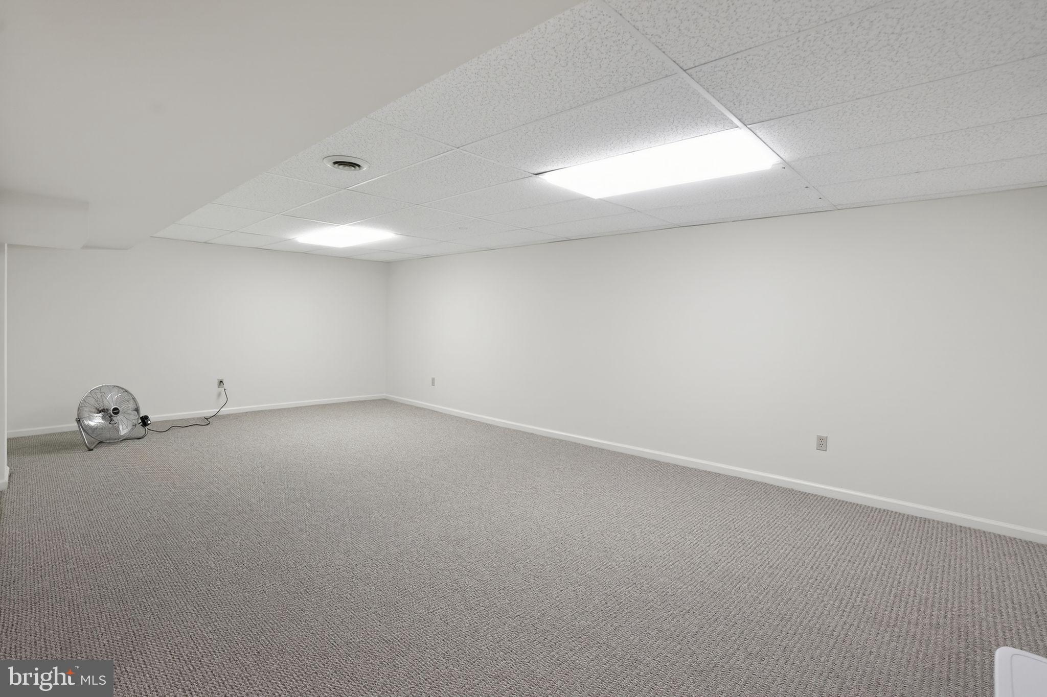 RADLEY RUN MEWS - Residential