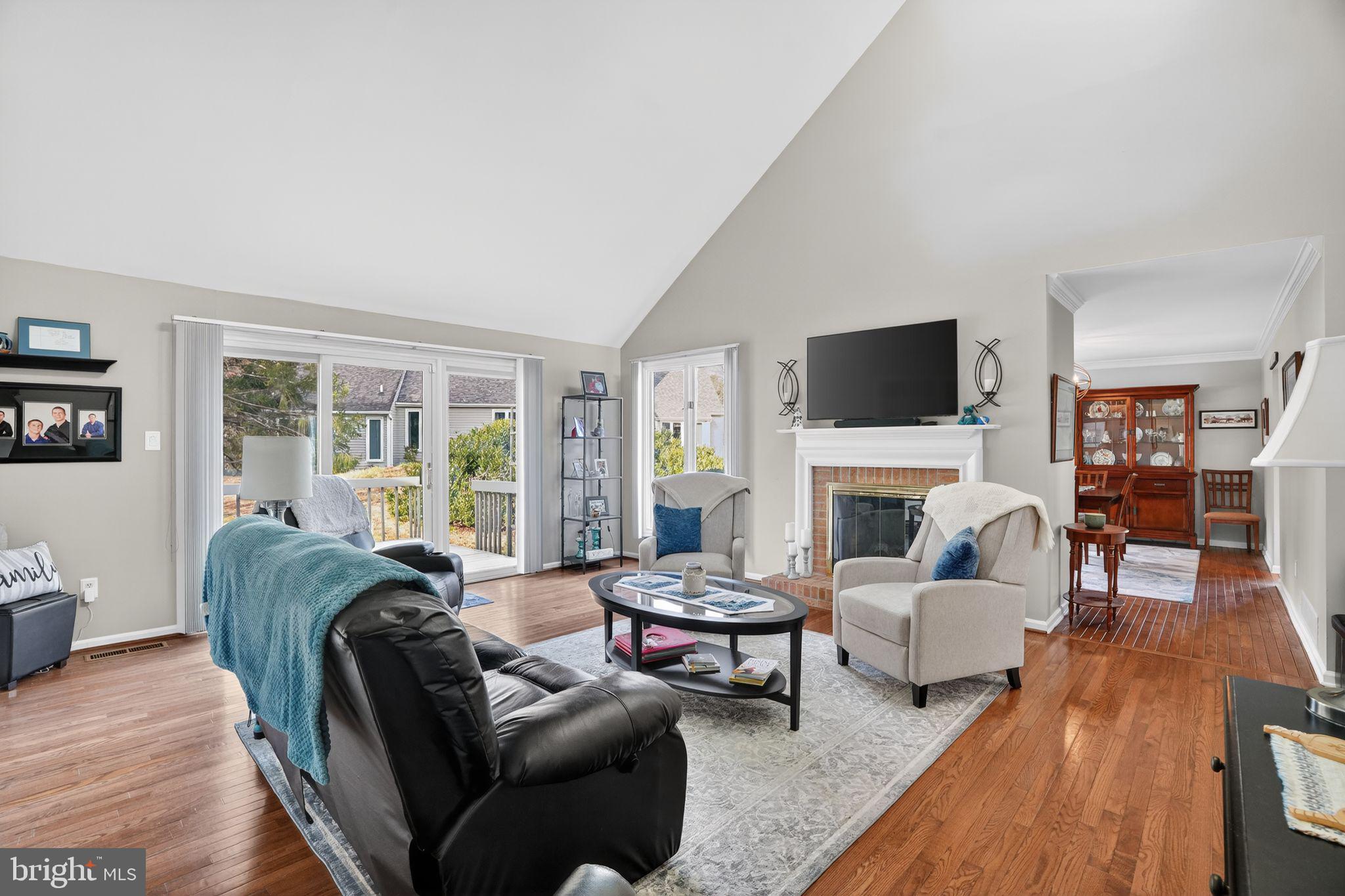 RADLEY RUN MEWS - Residential