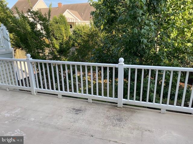 EASTON CLUB - Residential Lease