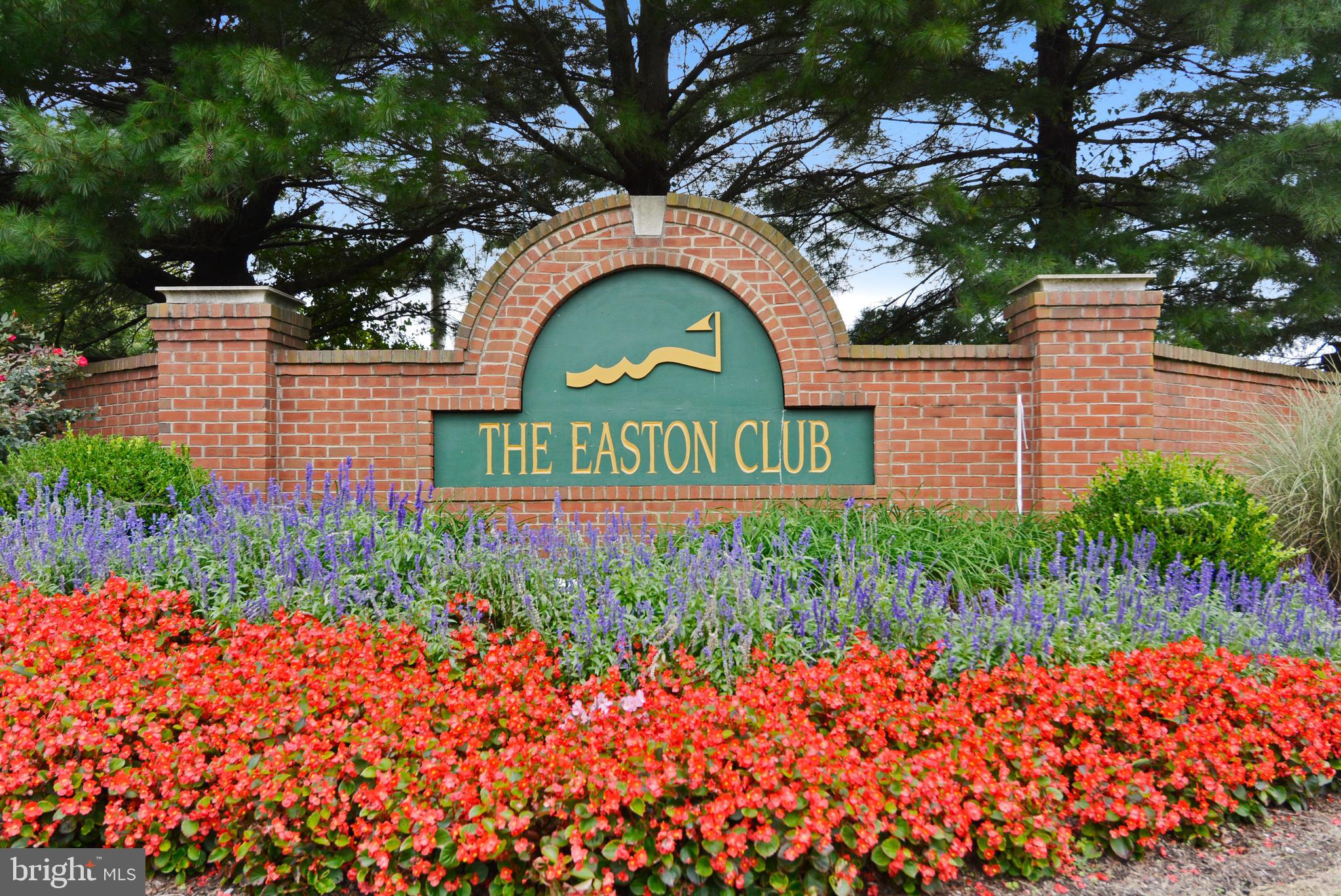 EASTON CLUB - Residential Lease