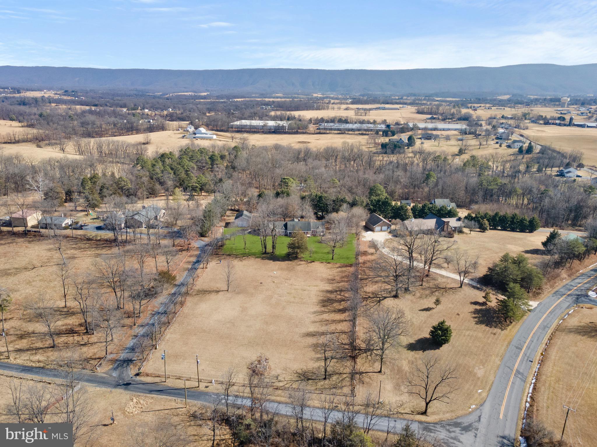 OAK HILL - Residential