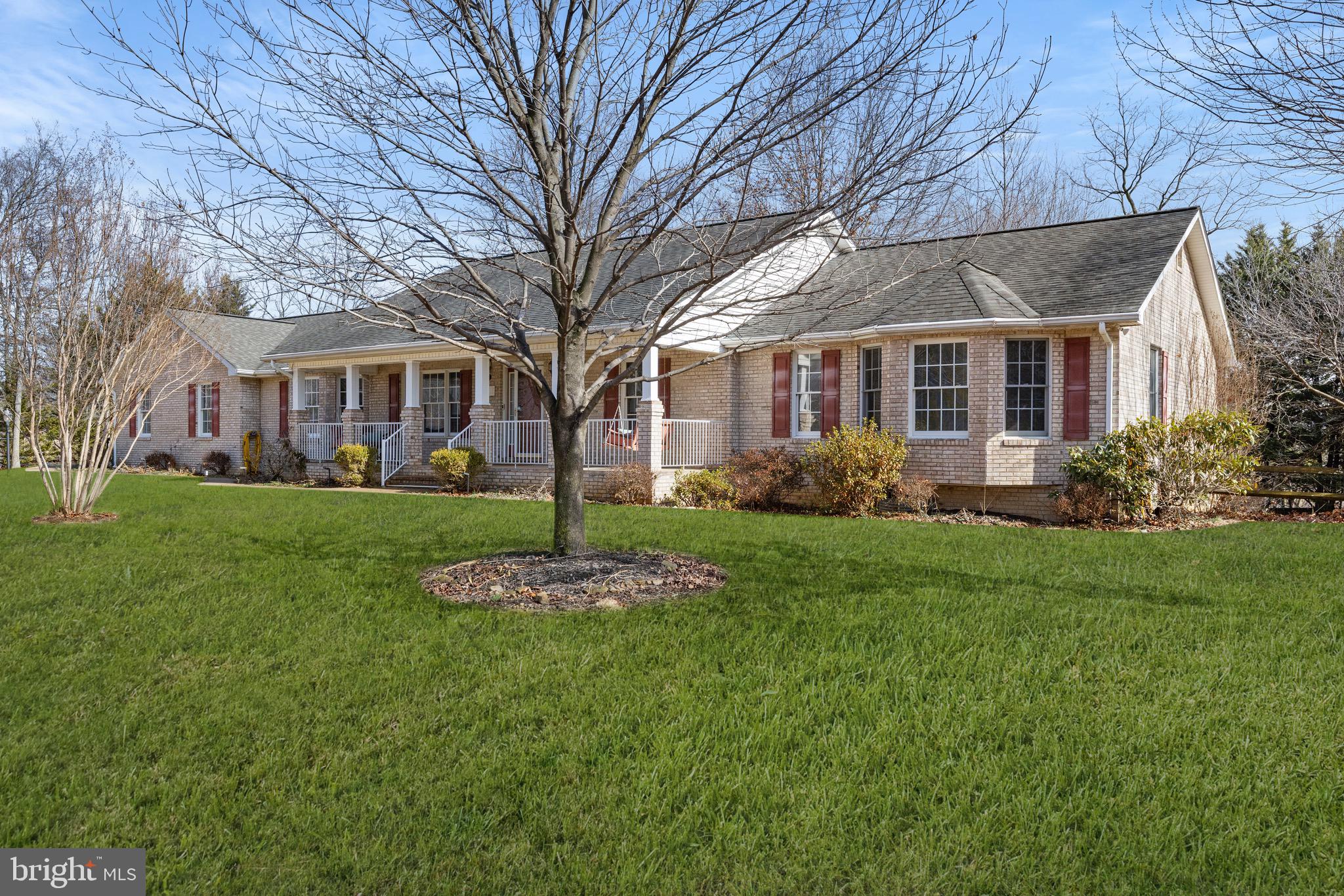 OAK HILL - Residential