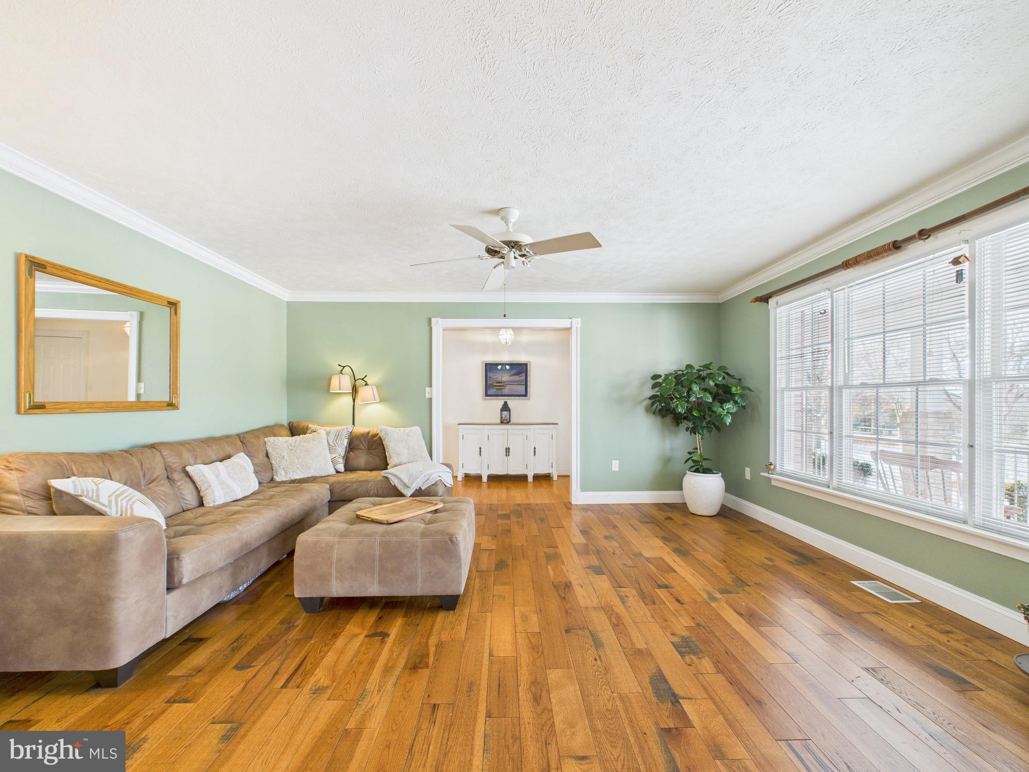 OAK HILL - Residential