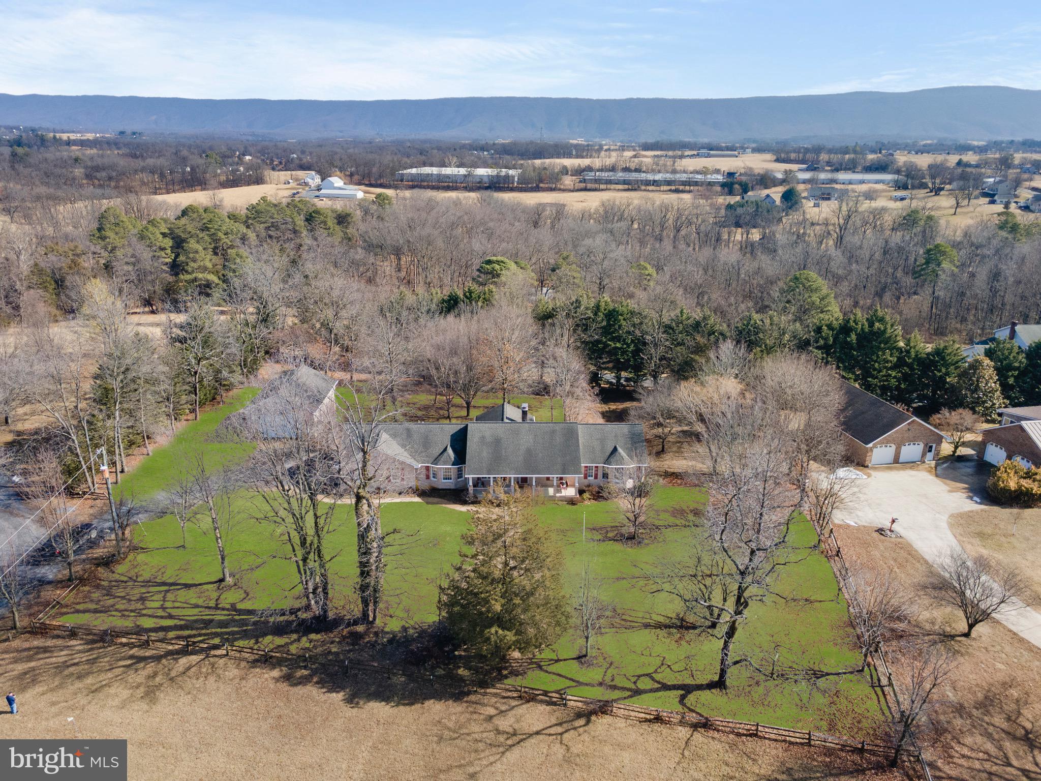 OAK HILL - Residential