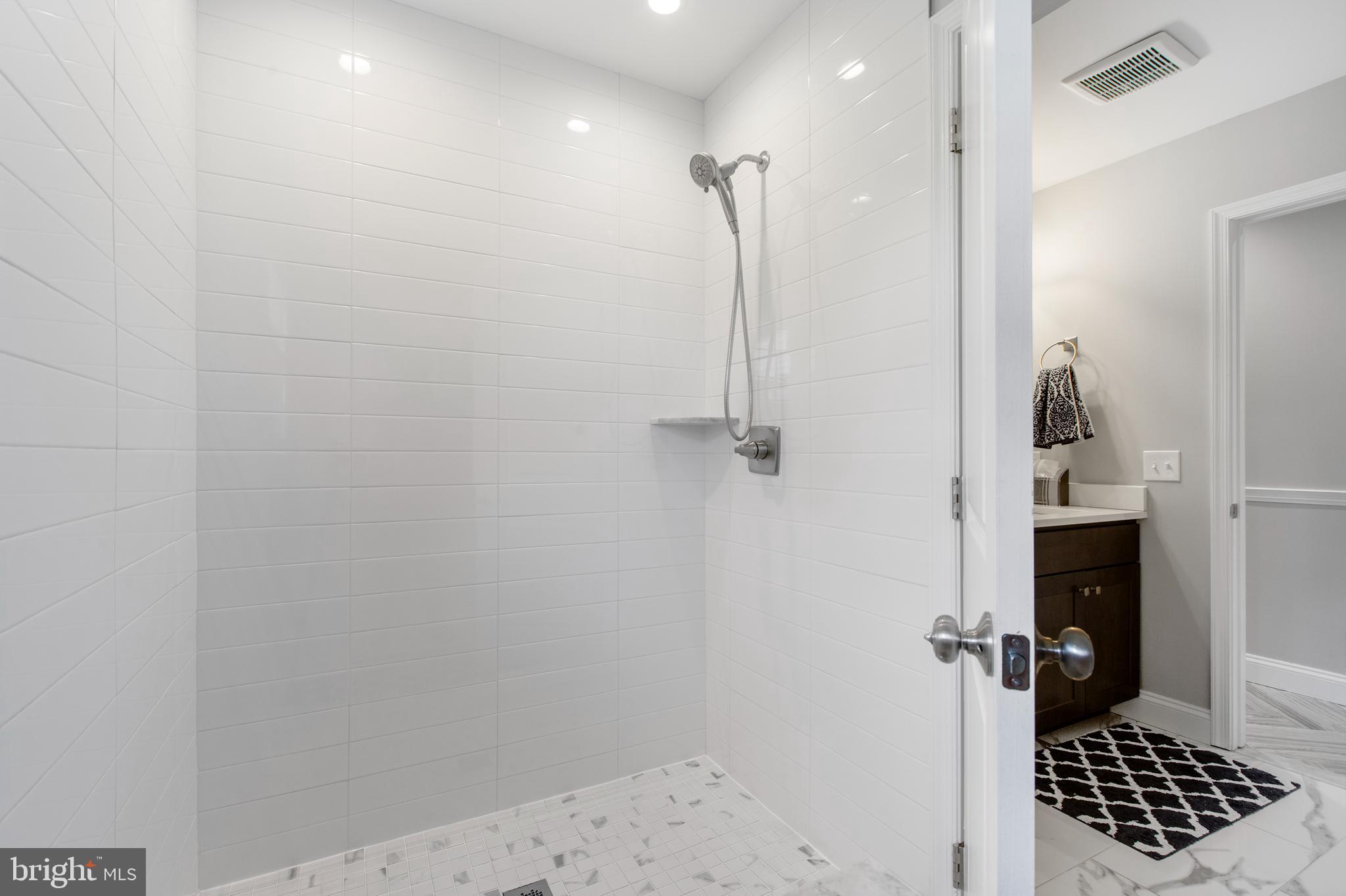 GREENSPRING VALLEY - Residential