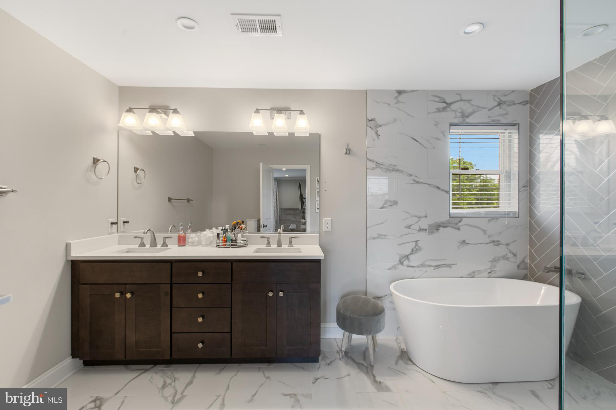 GREENSPRING VALLEY - Residential