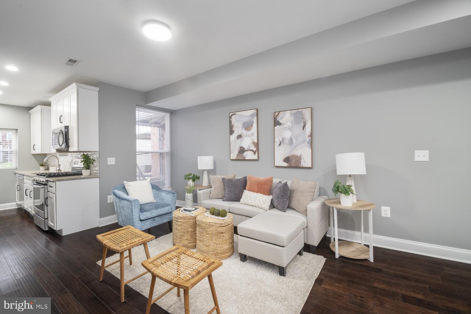 3715 COLBORNE ROAD