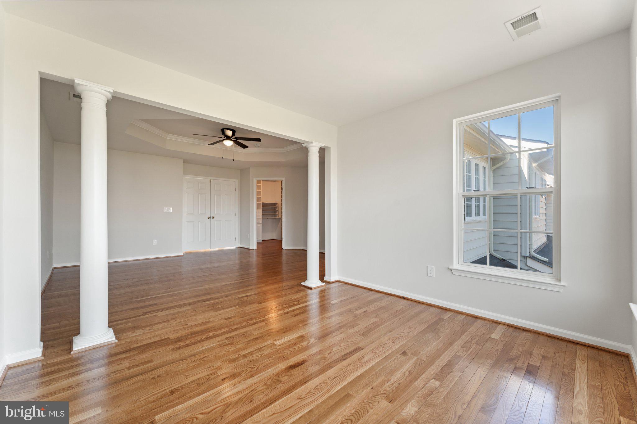 RIVERSIDE STATION - Residential