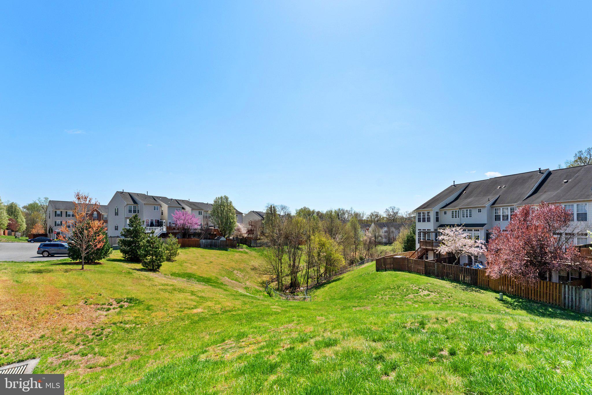 RIVERSIDE STATION - Residential