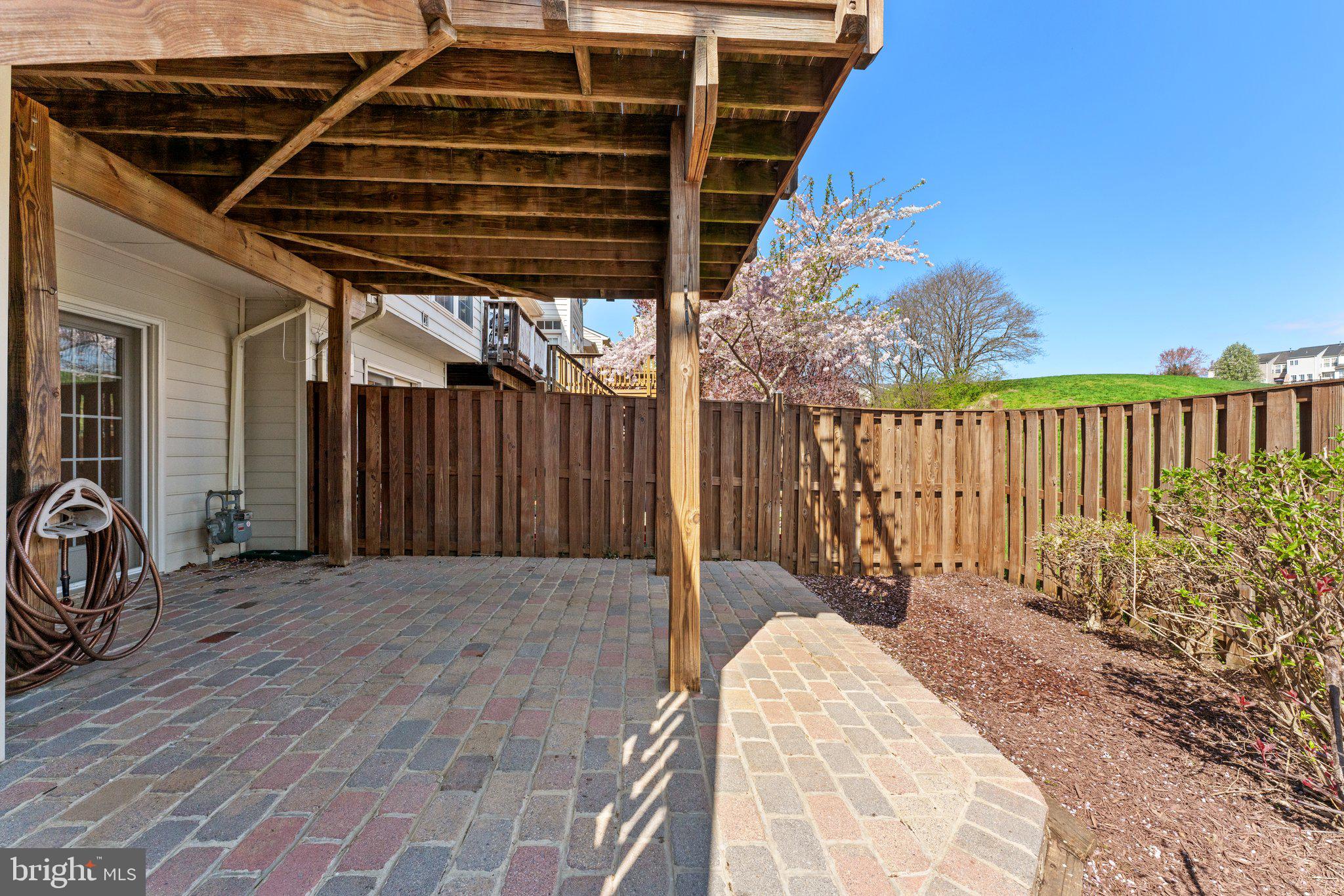 RIVERSIDE STATION - Residential