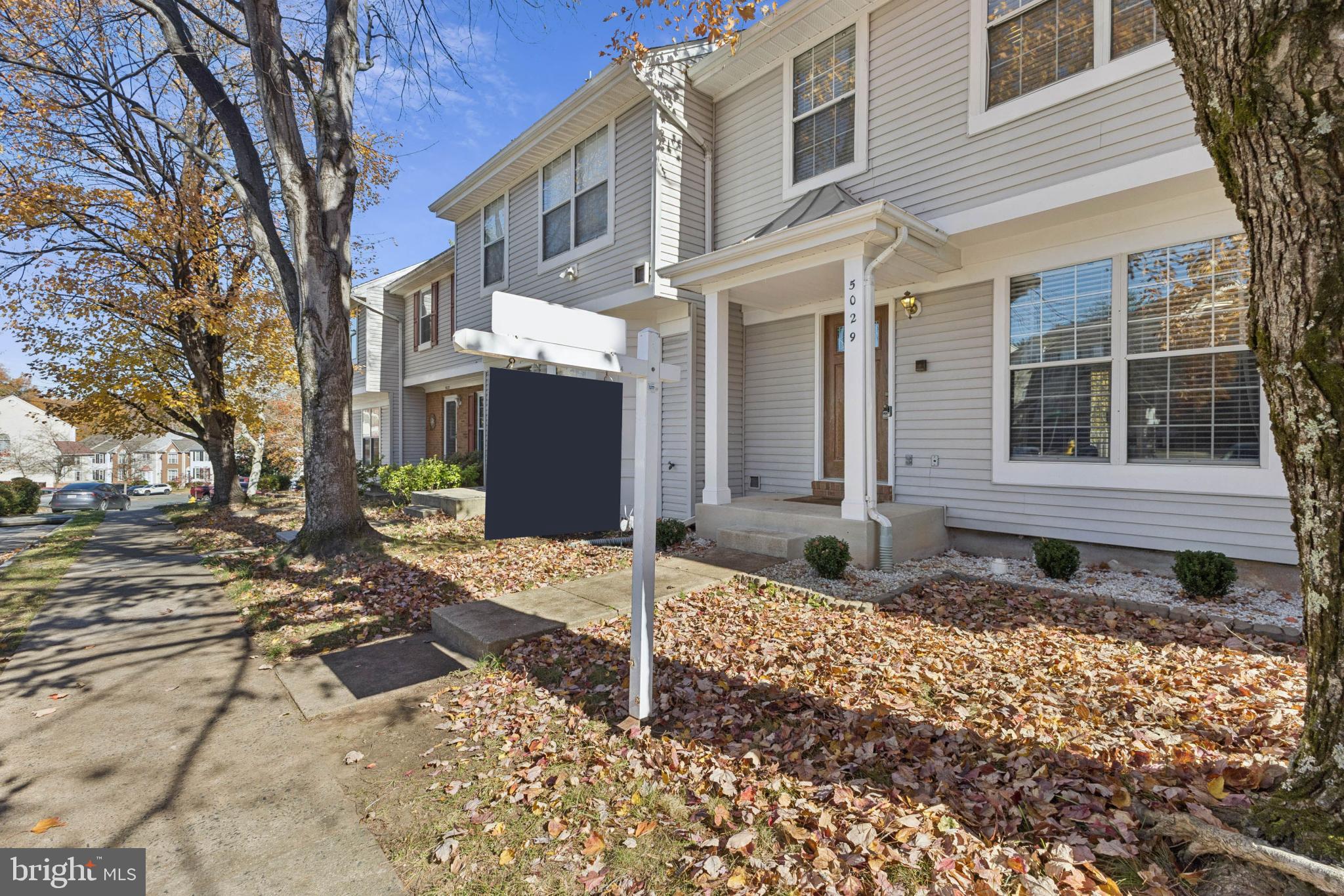 5029 BUENA VISTA DRIVE