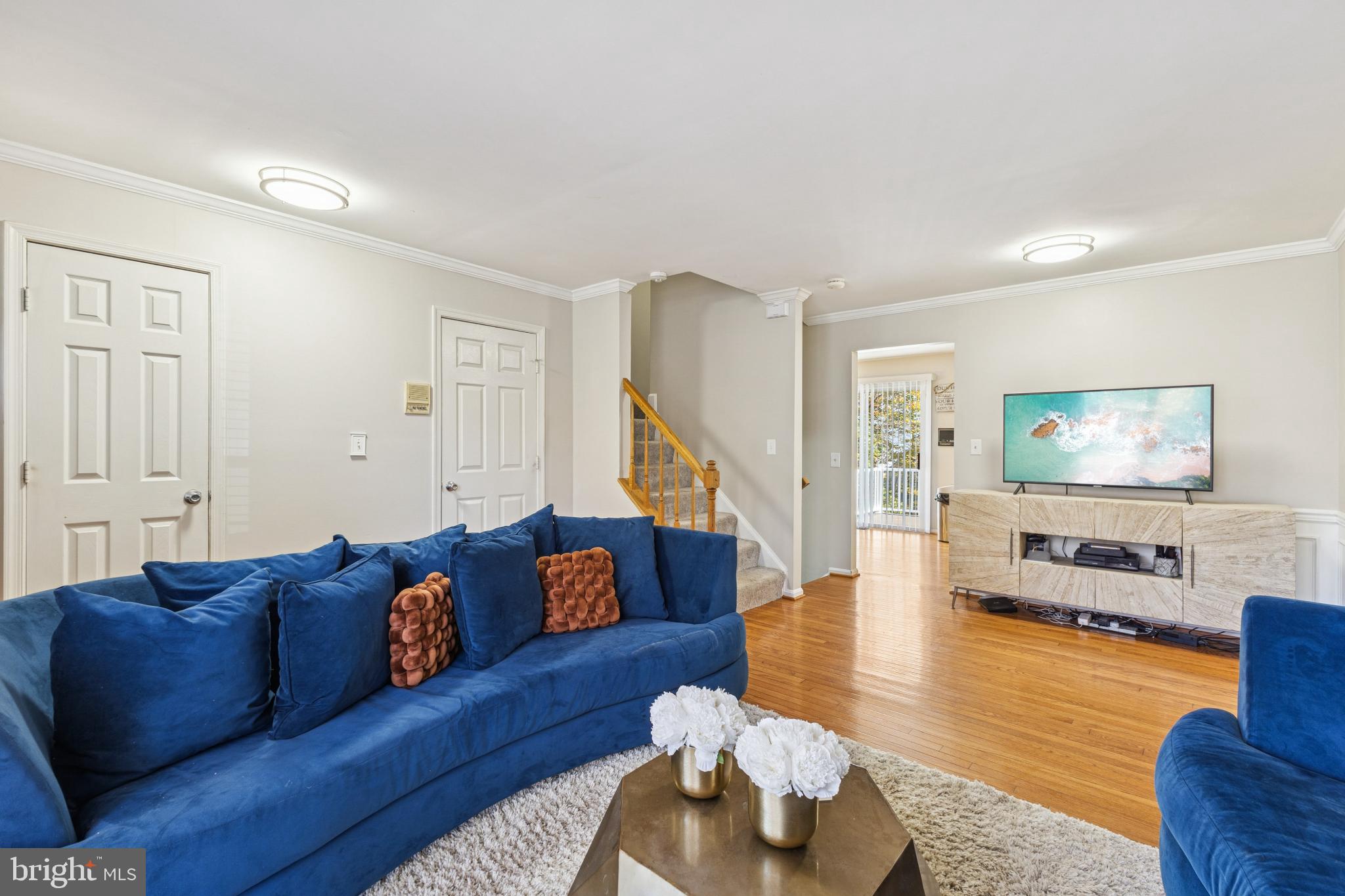 5029 BUENA VISTA DRIVE