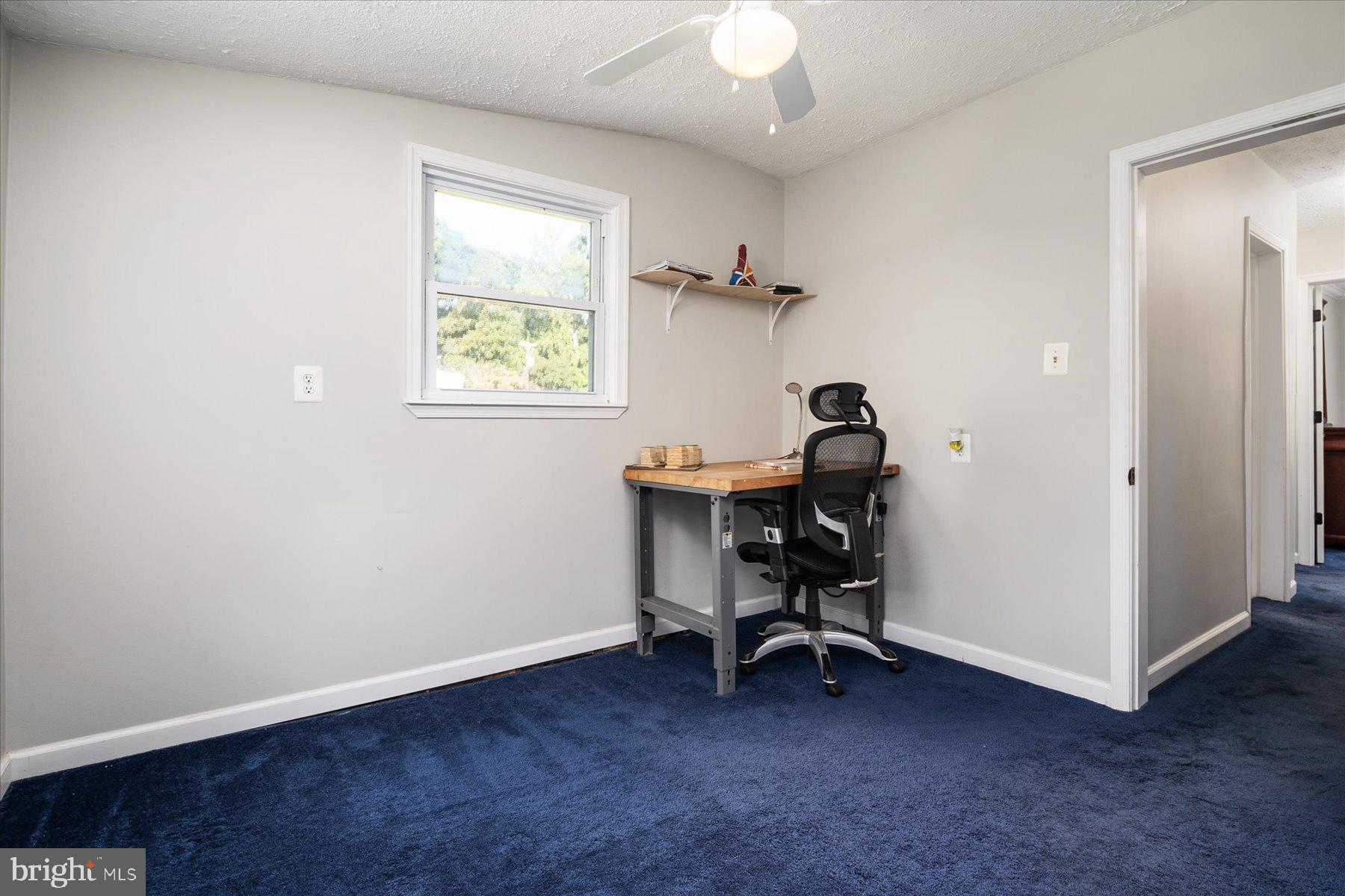 HOLLYWOOD PARK - Residential