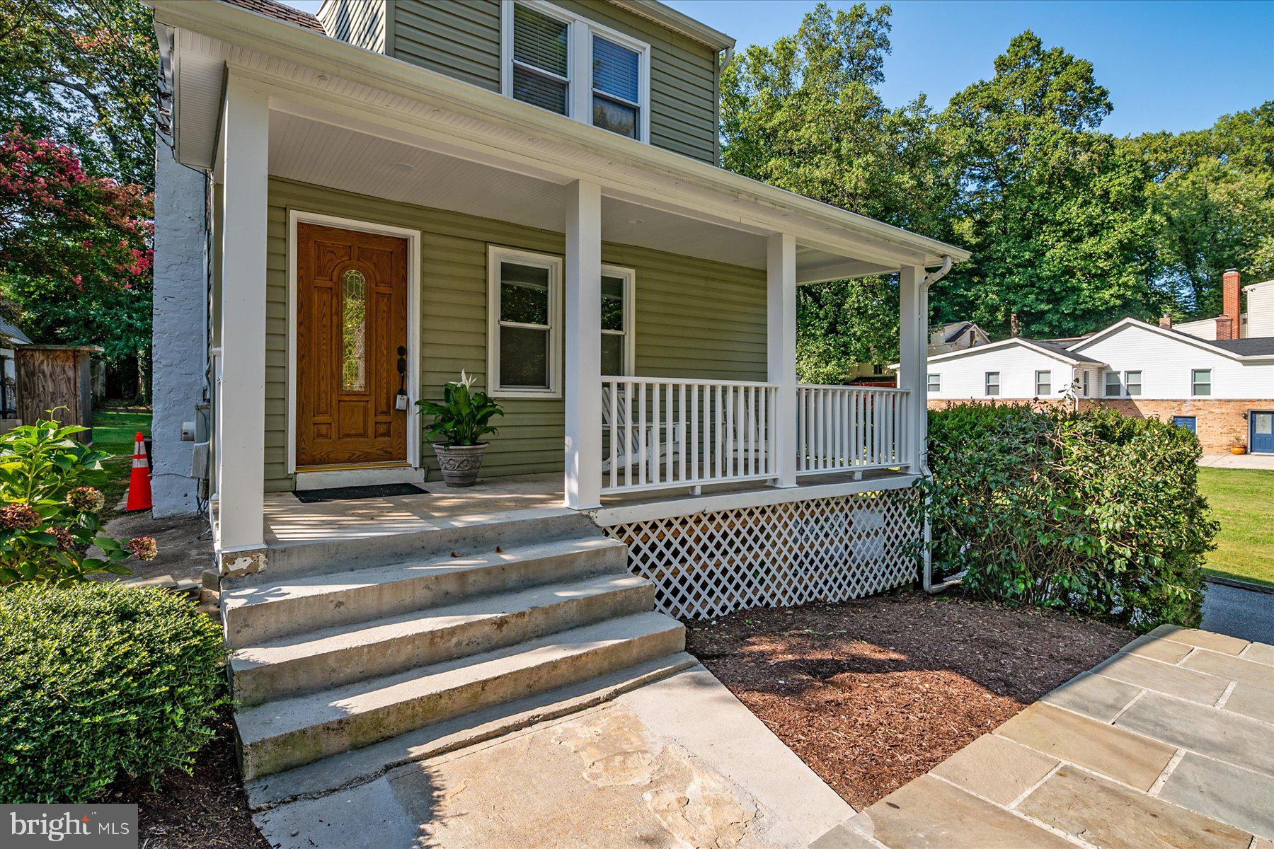 HOLLYWOOD PARK - Residential