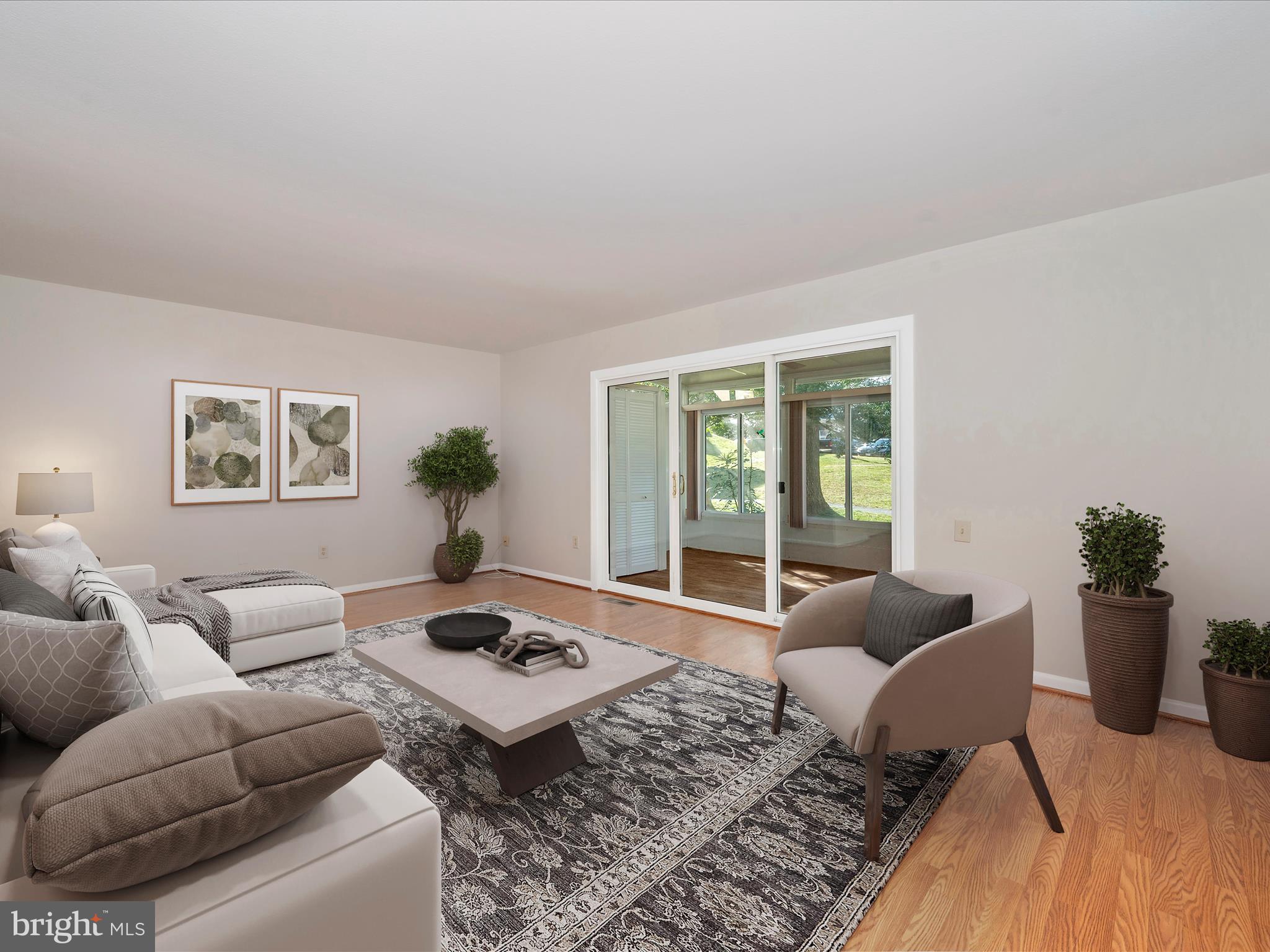 LEISURE WORLD - Residential