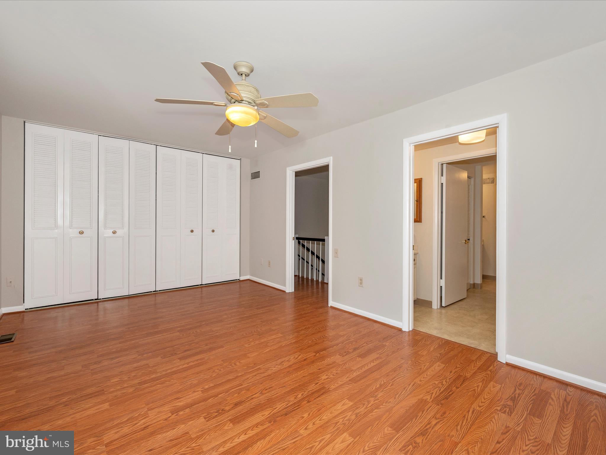 LEISURE WORLD - Residential