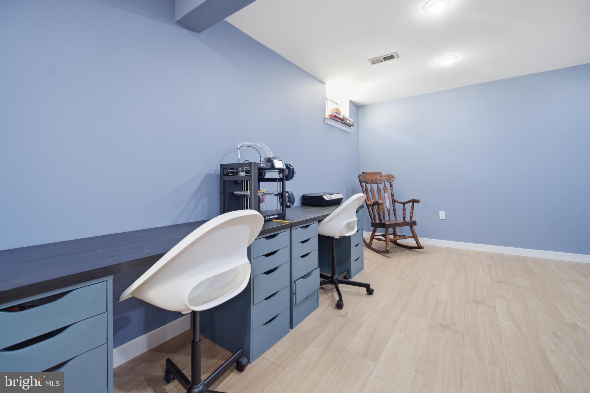 MAGNOLIA HILL - Residential