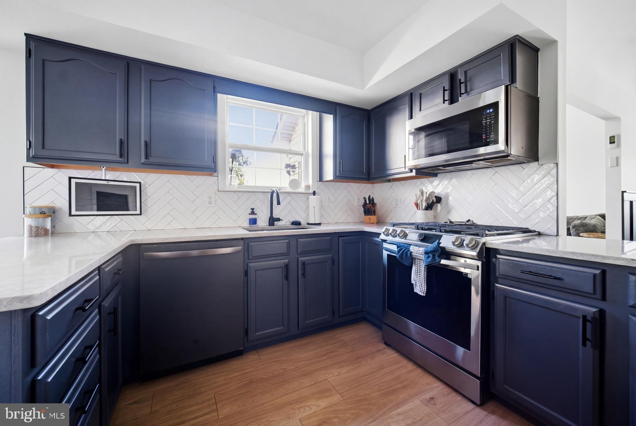 MAGNOLIA HILL - Residential