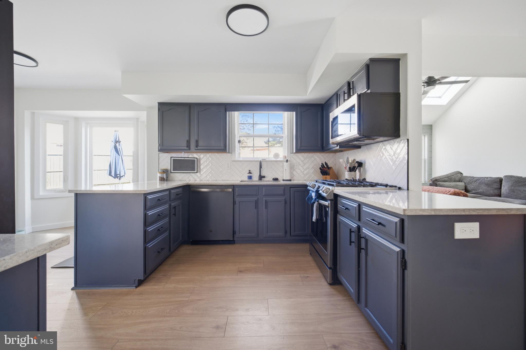 MAGNOLIA HILL - Residential