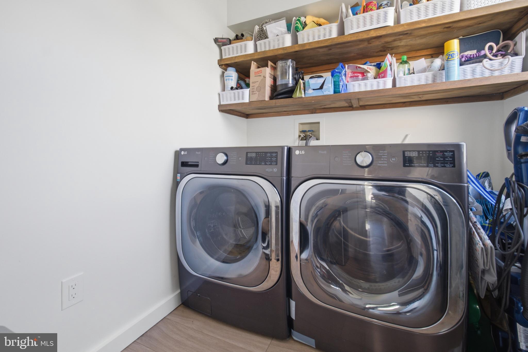 MAGNOLIA HILL - Residential