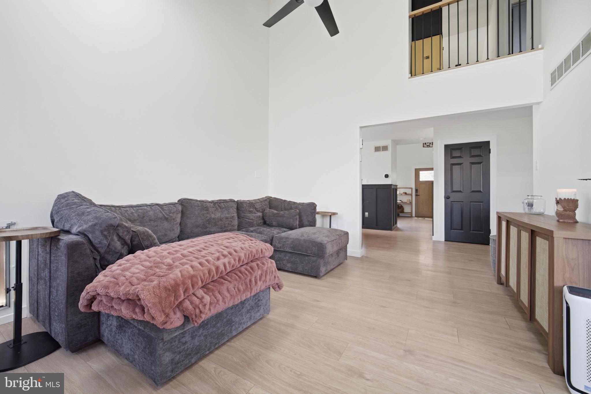 MAGNOLIA HILL - Residential