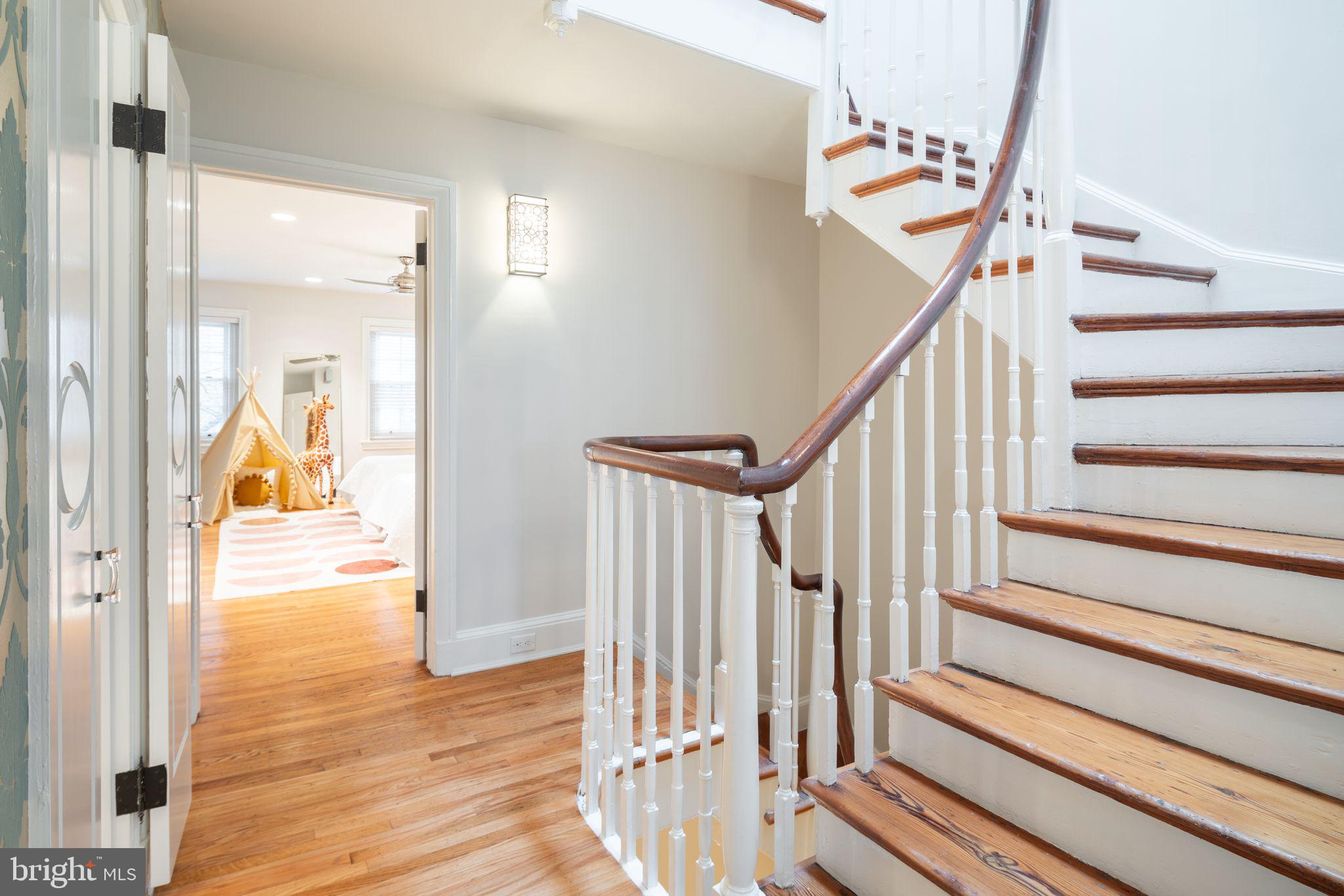 SOCIETY HILL - Residential