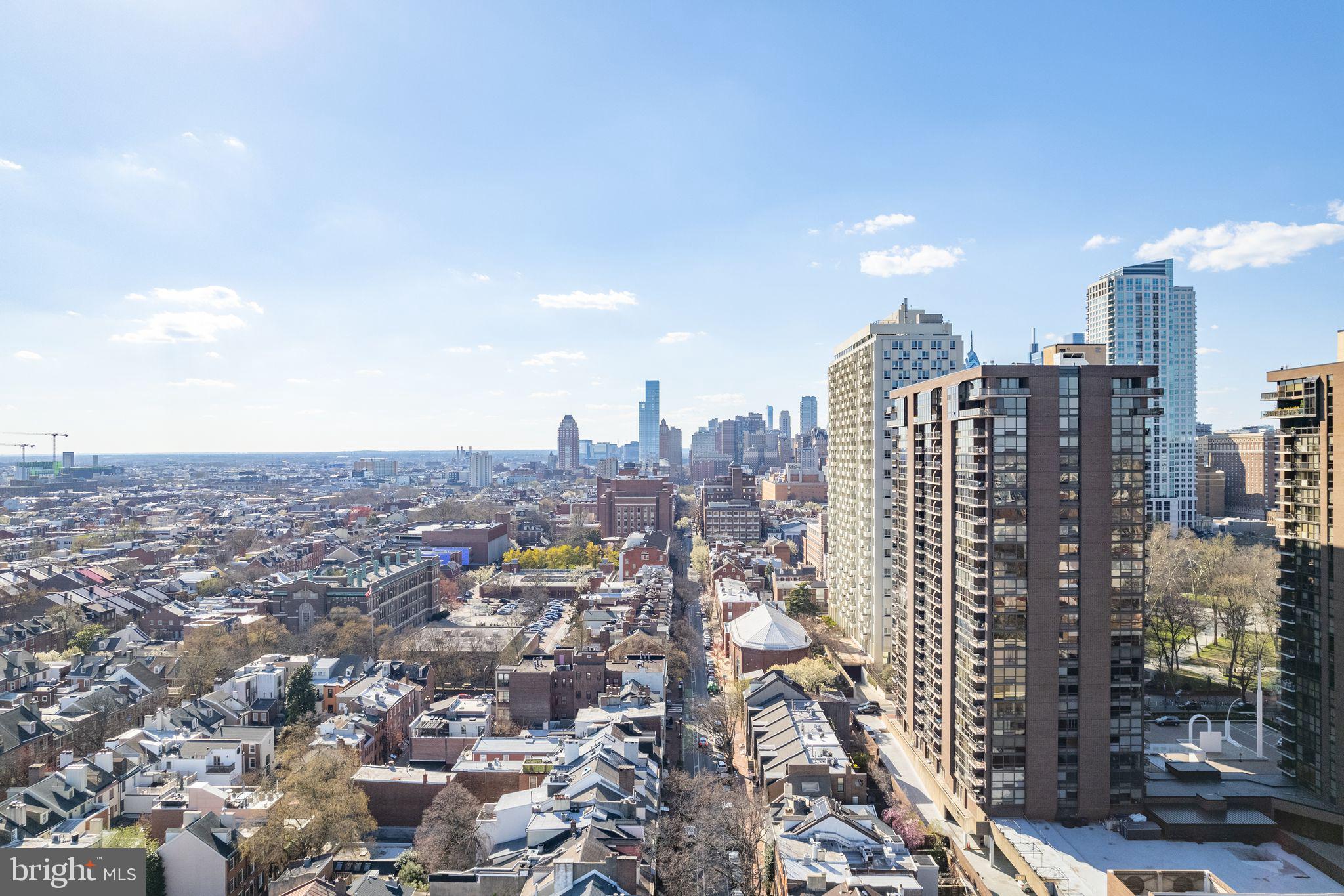 SOCIETY HILL - Residential