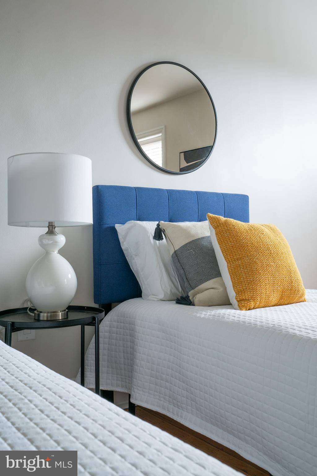 SOCIETY HILL - Residential