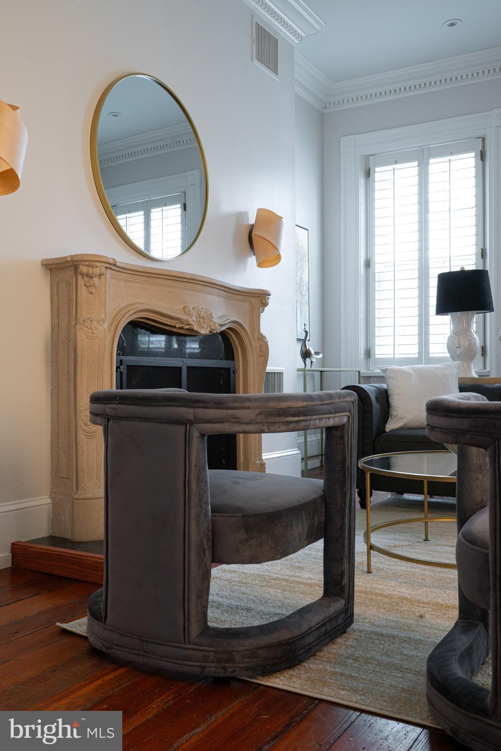 SOCIETY HILL - Residential