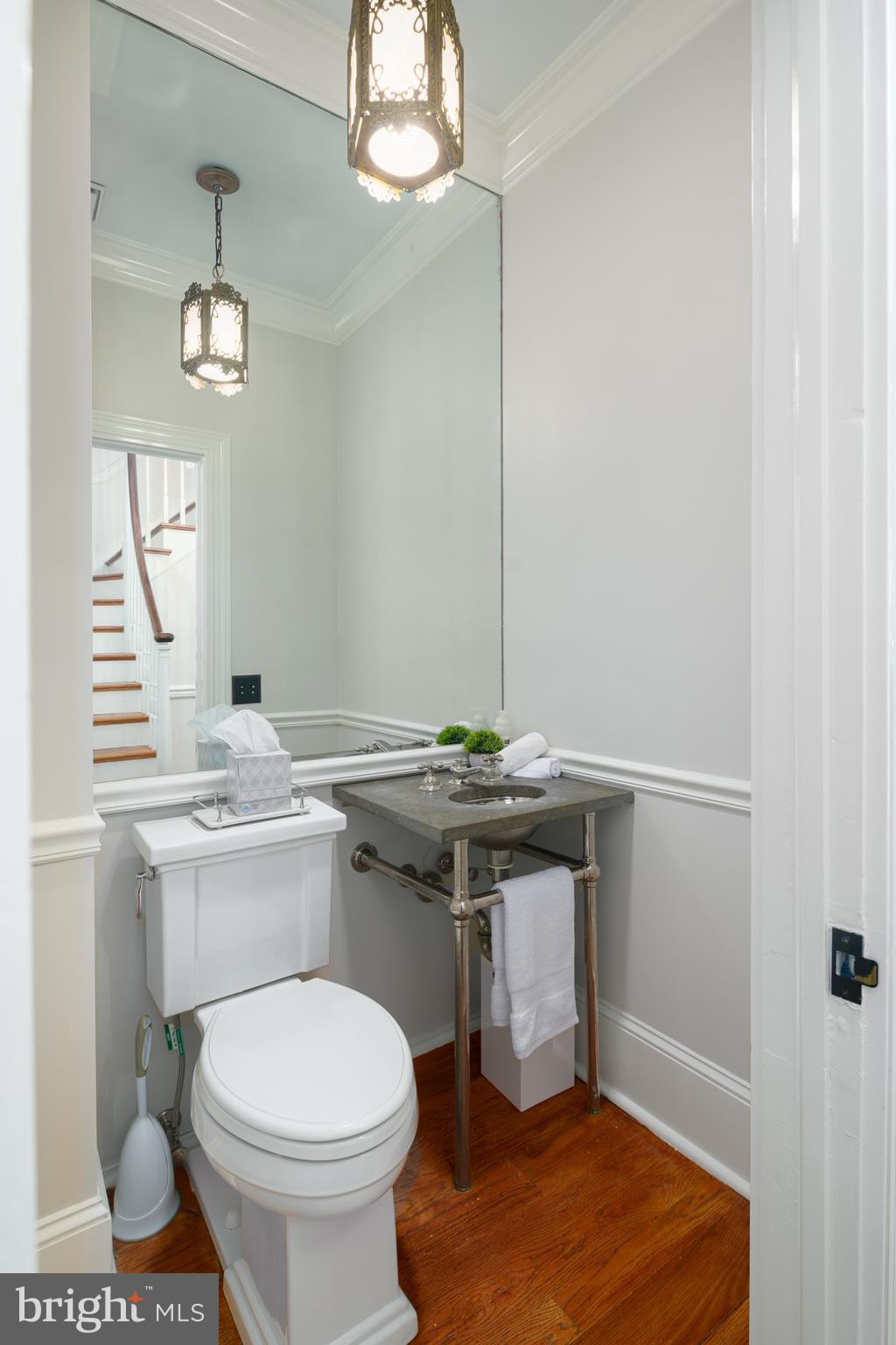 SOCIETY HILL - Residential