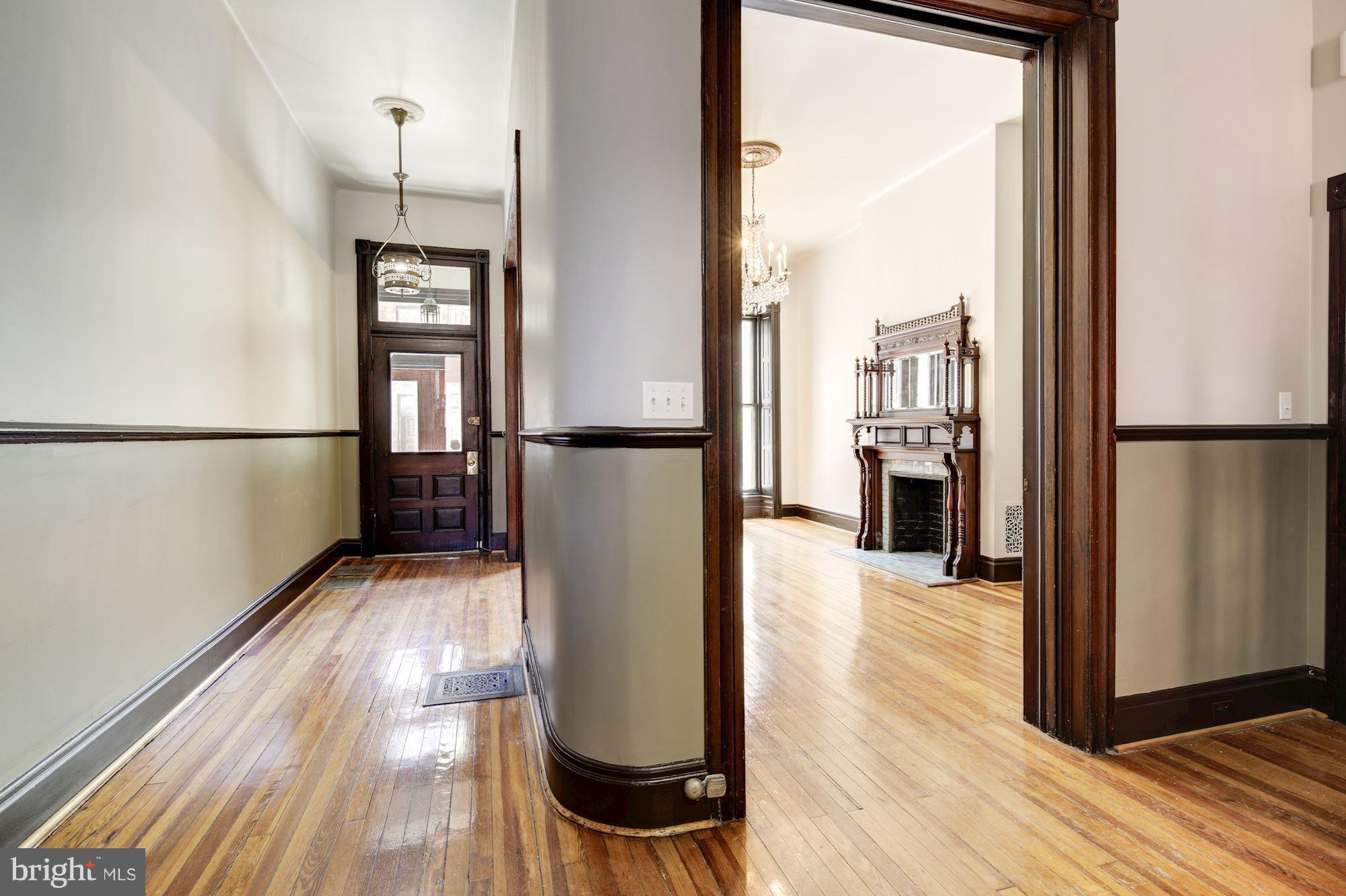 MOUNT VERNON PLACE HISTORIC DISTRICT - Residential Lease