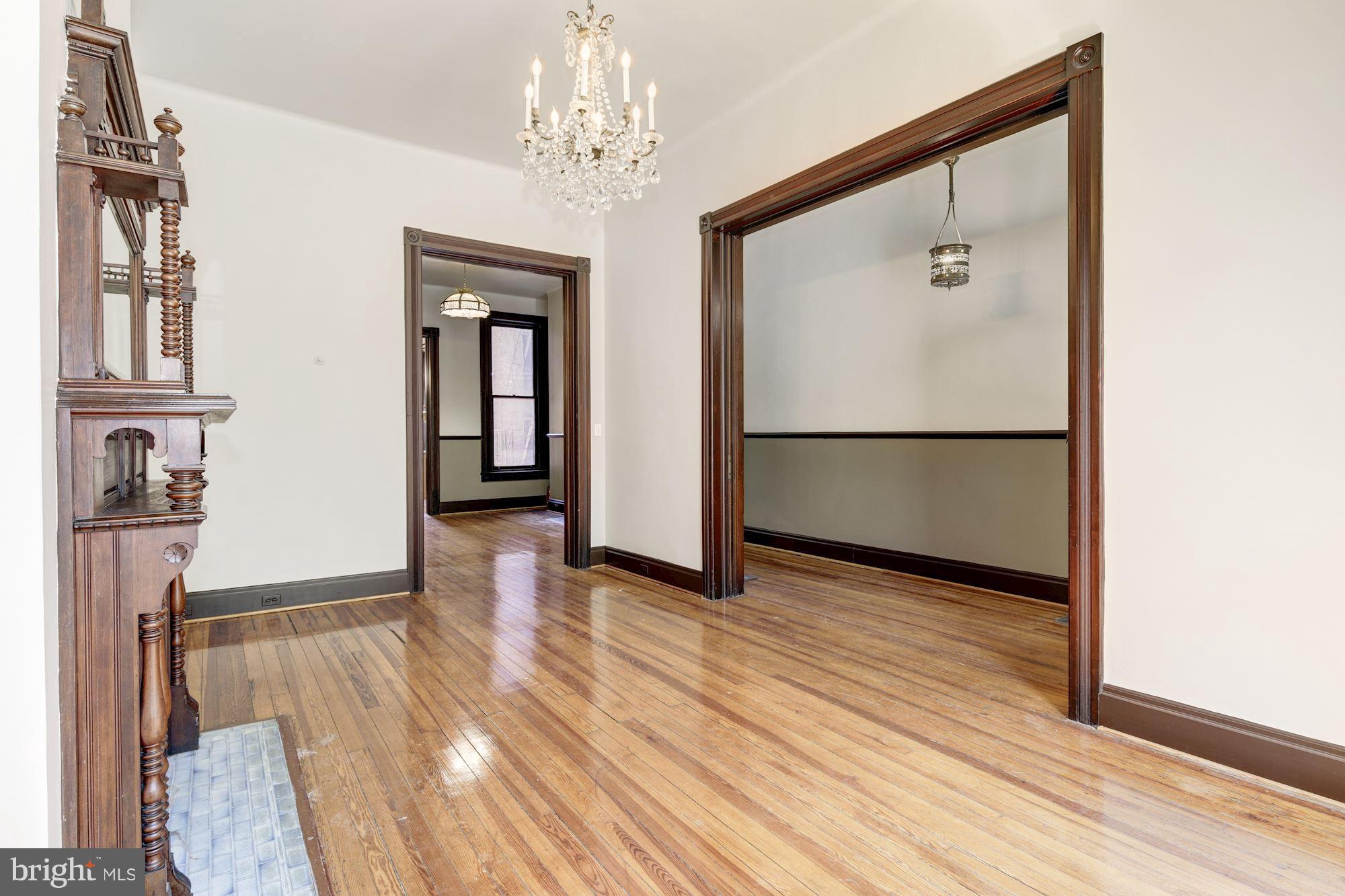 MOUNT VERNON PLACE HISTORIC DISTRICT - Residential Lease