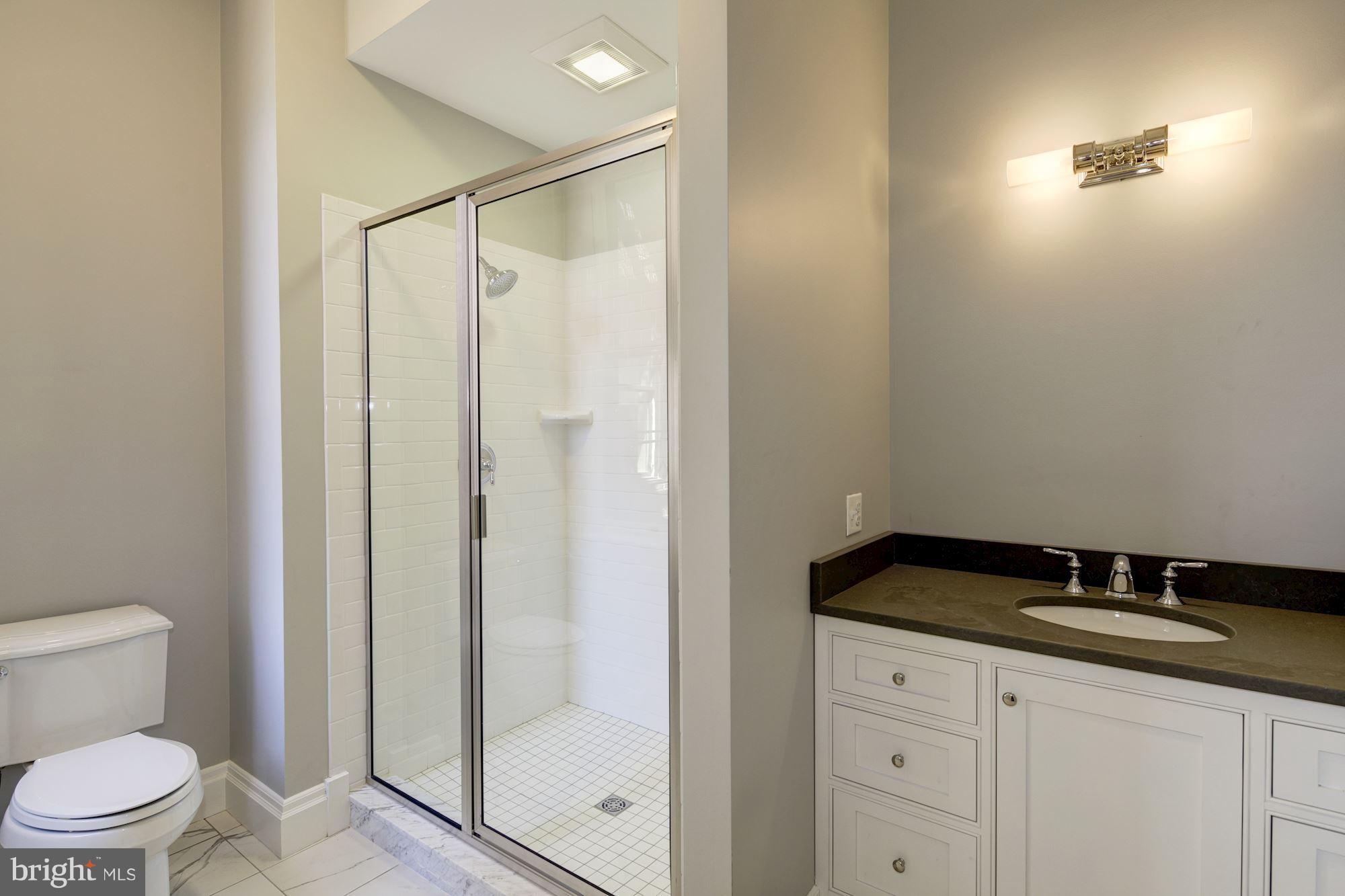 MOUNT VERNON PLACE HISTORIC DISTRICT - Residential Lease