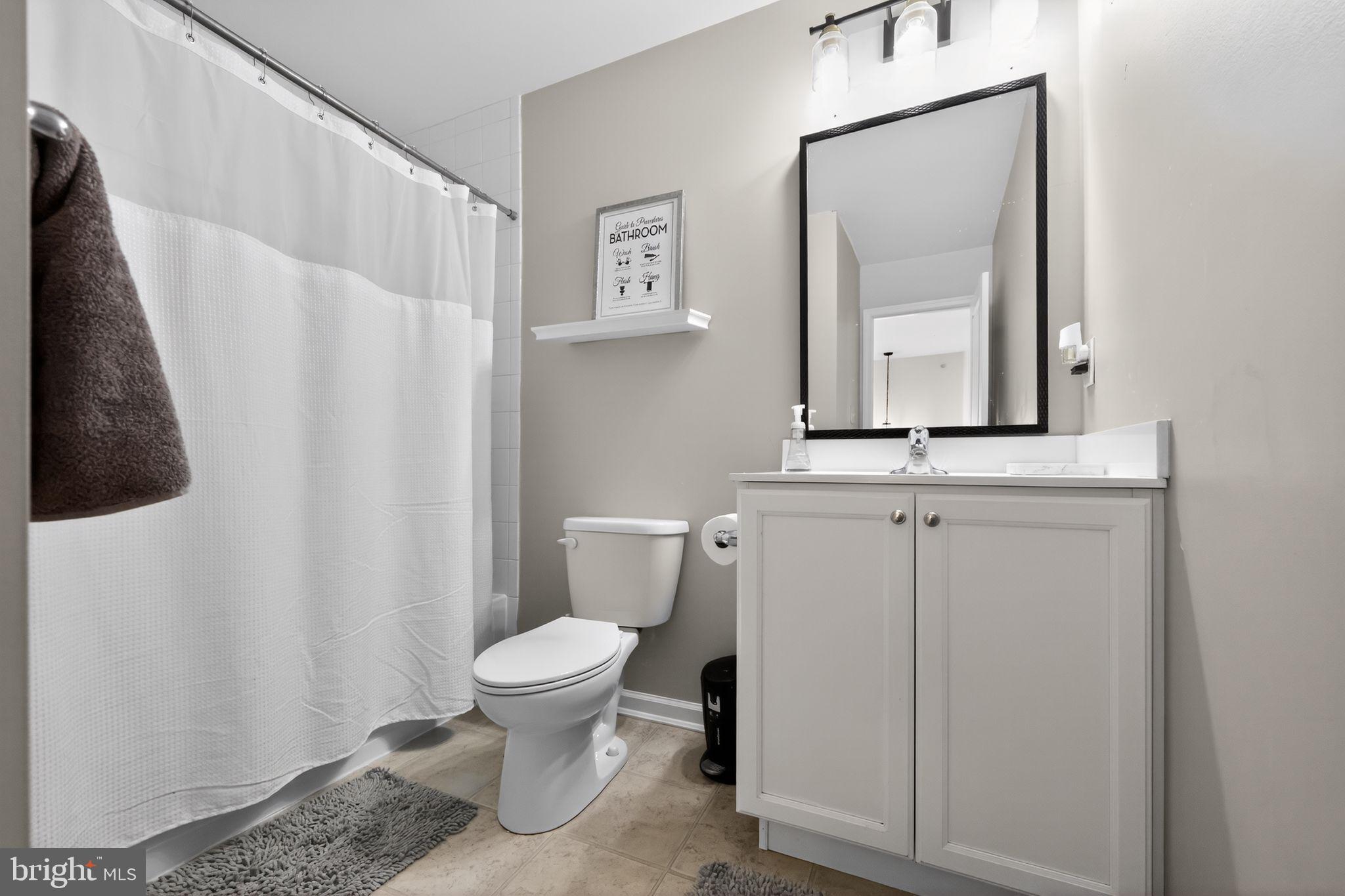 CREEKSIDE AT LLANERC - Residential