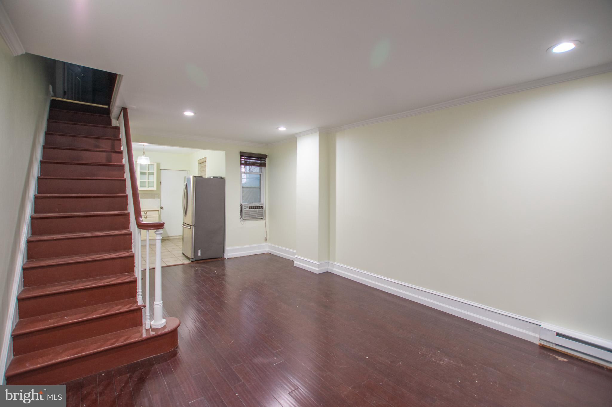 POINT BREEZE - Residential Lease