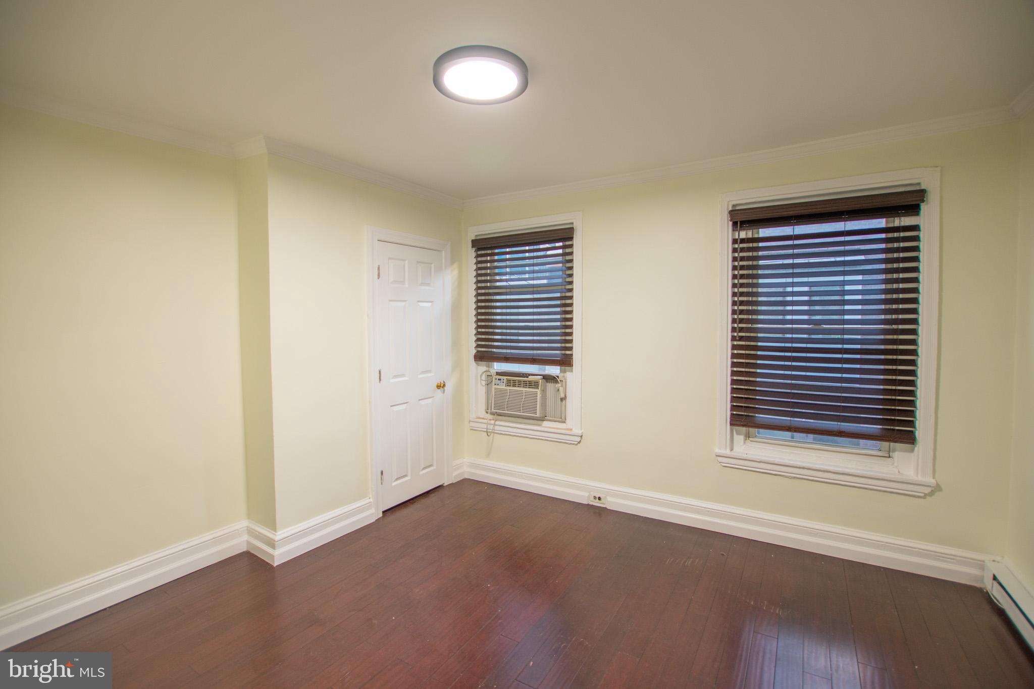 POINT BREEZE - Residential Lease