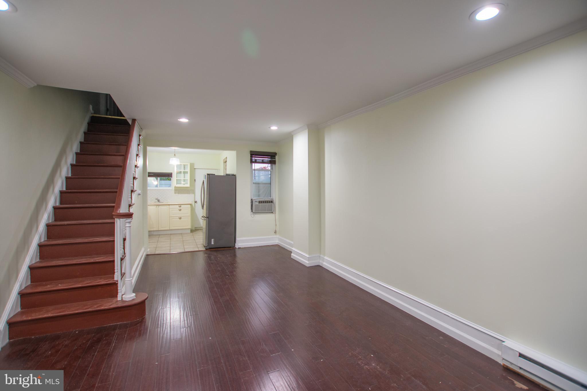 POINT BREEZE - Residential Lease