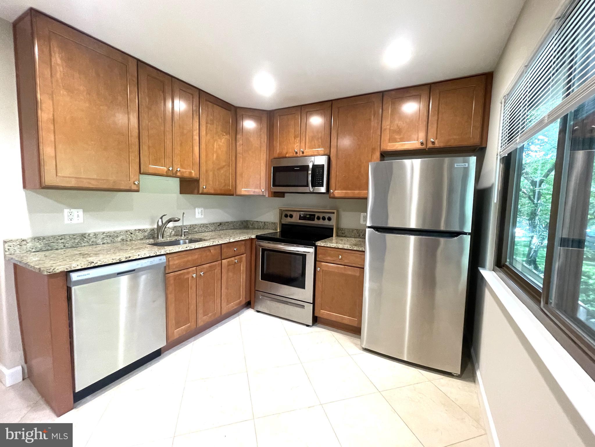 MOSBYS LANDING - Residential Lease