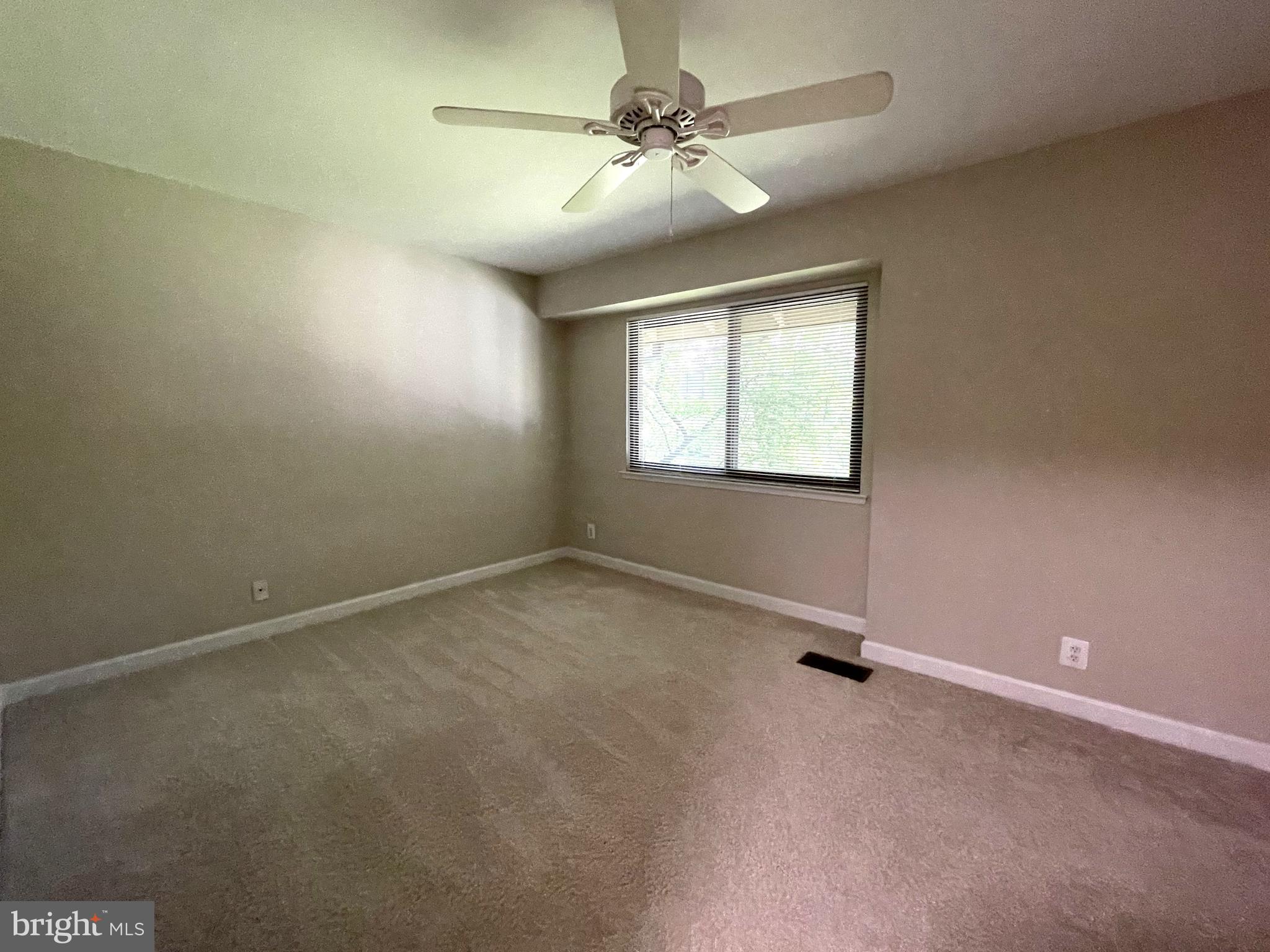 MOSBYS LANDING - Residential Lease