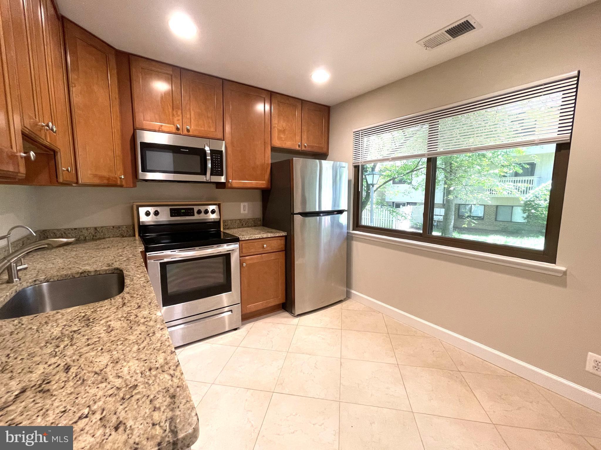 MOSBYS LANDING - Residential Lease