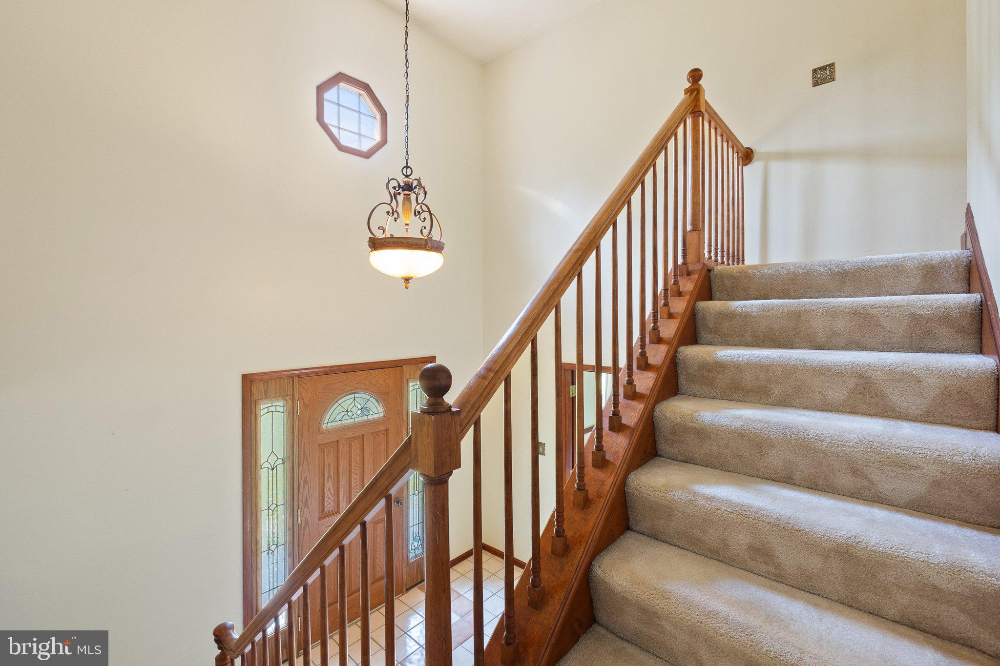 OAK TREE EAST - Residential